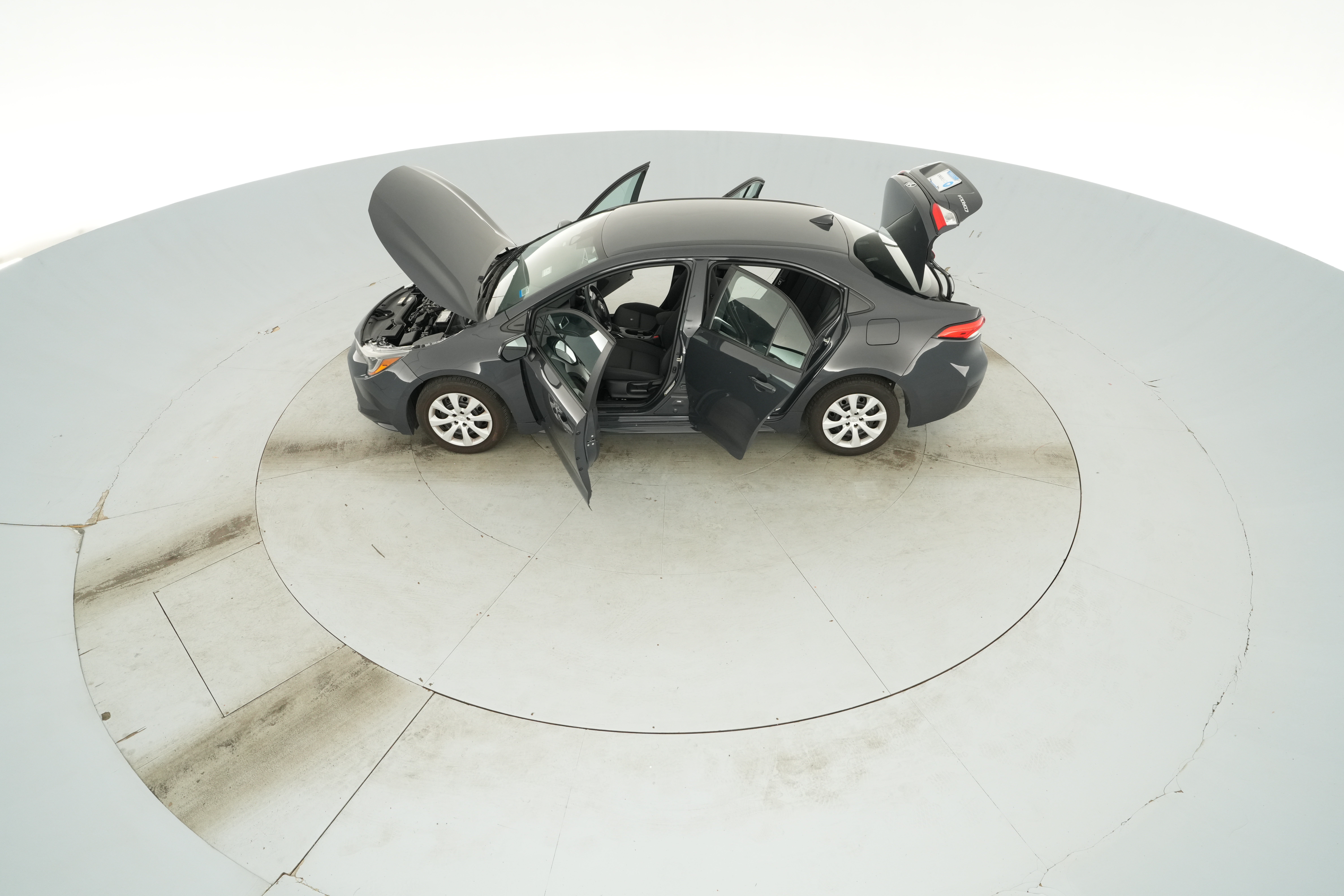 2024 Toyota Corolla LE - Photo 39