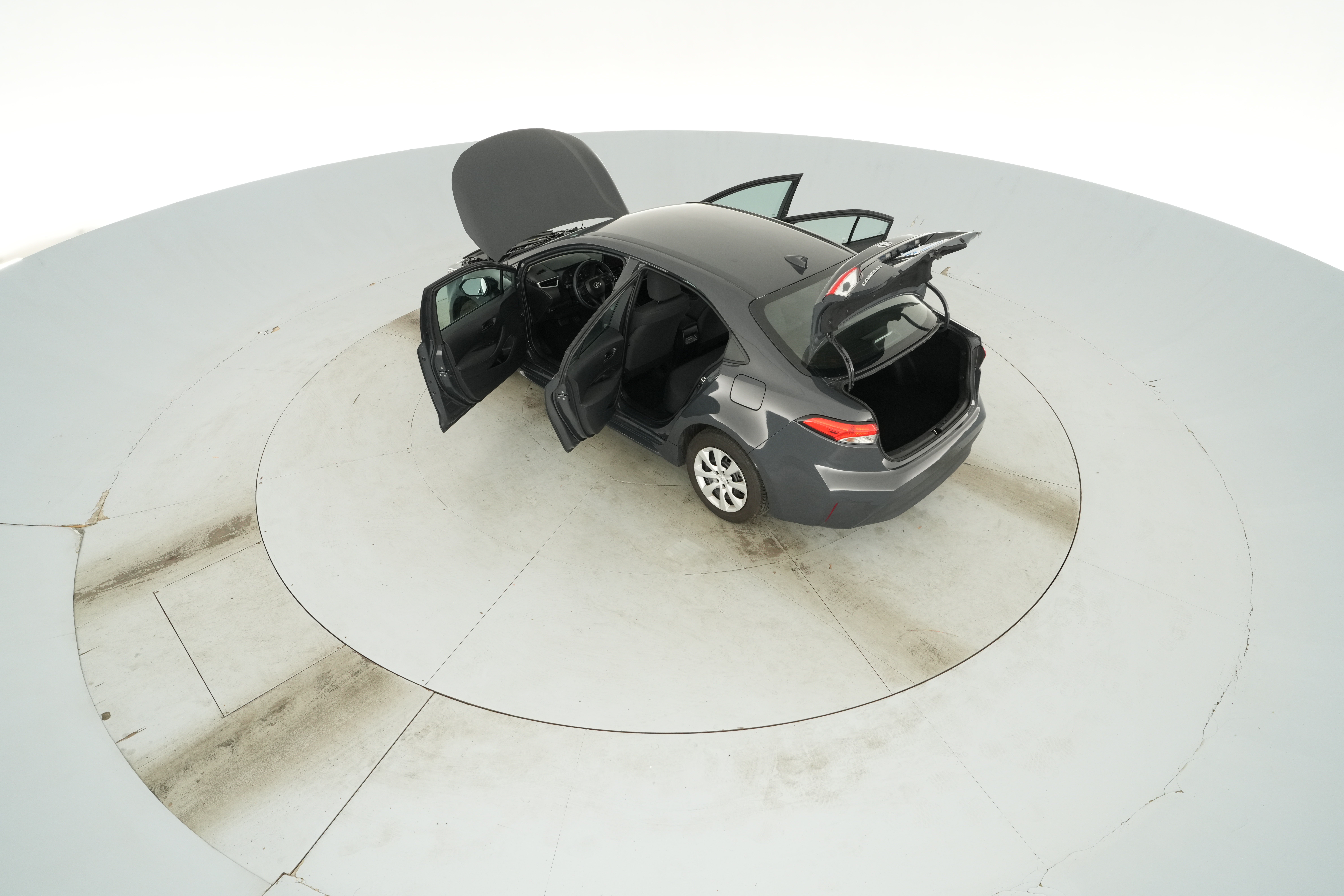 2024 Toyota Corolla LE - Photo 41