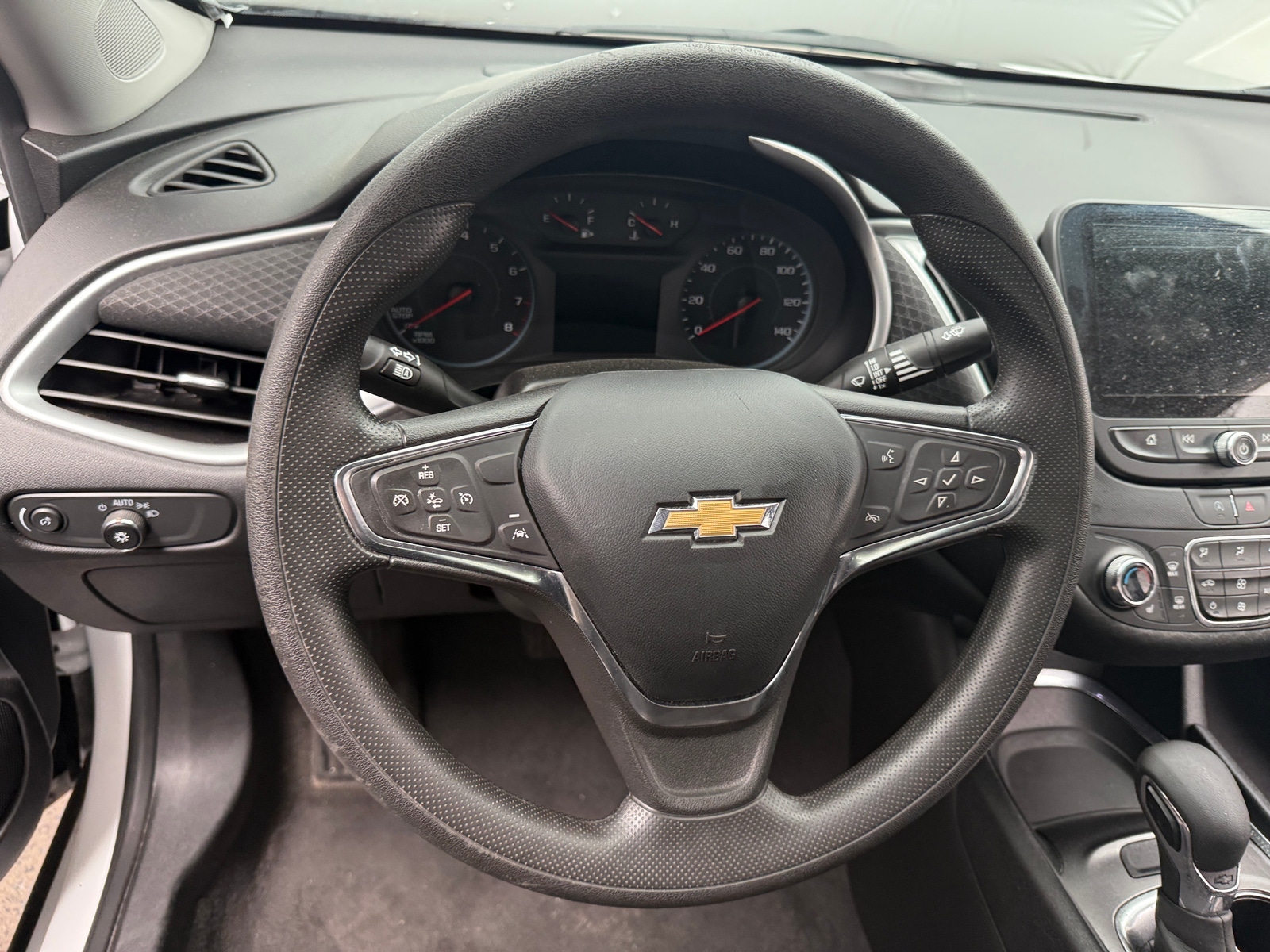 Thumbnail: 2023 Chevrolet Malibu - 5