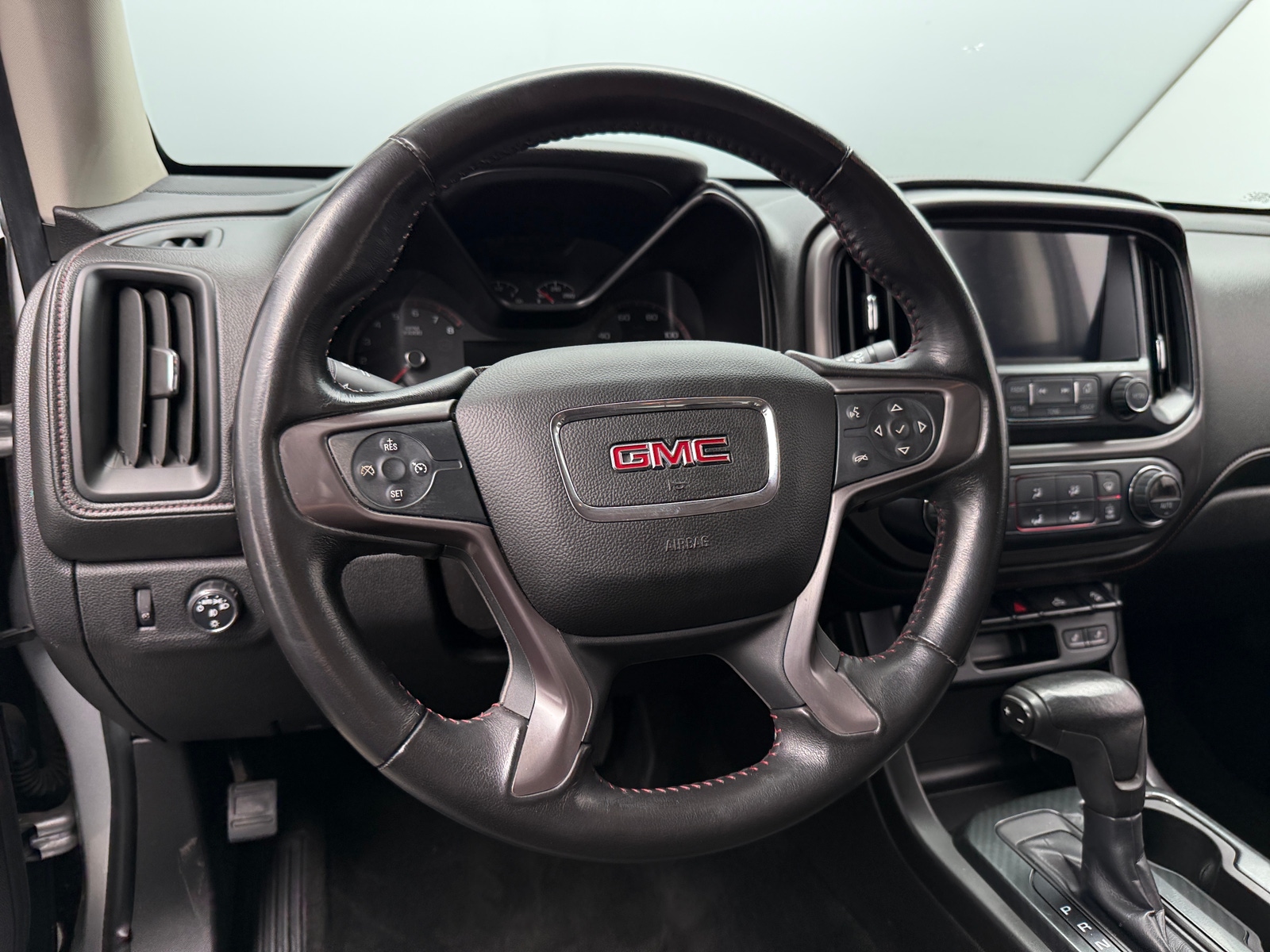 Thumbnail: 2016 GMC Canyon - 5
