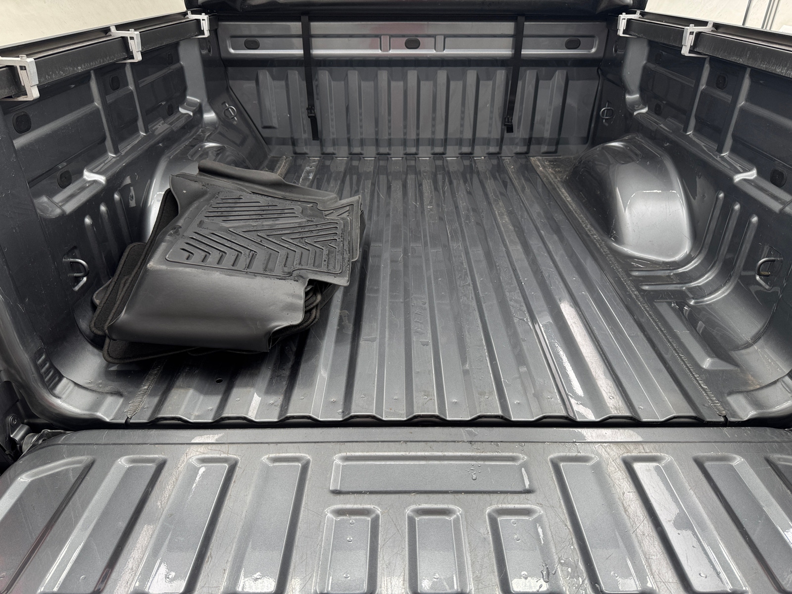 Thumbnail: 2022 Chevrolet Colorado - 7