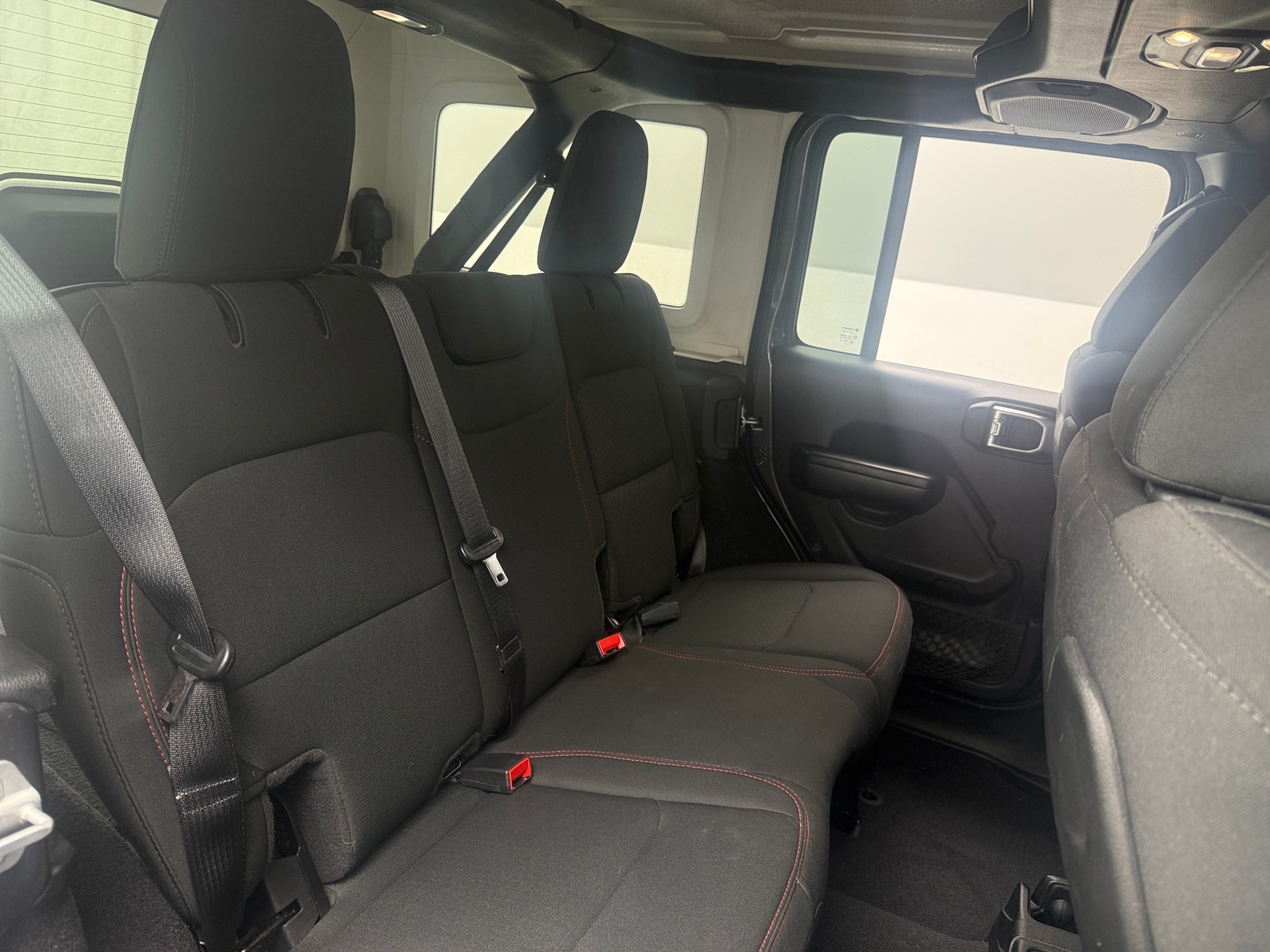 Thumbnail: 2021 Jeep Wrangler - 6