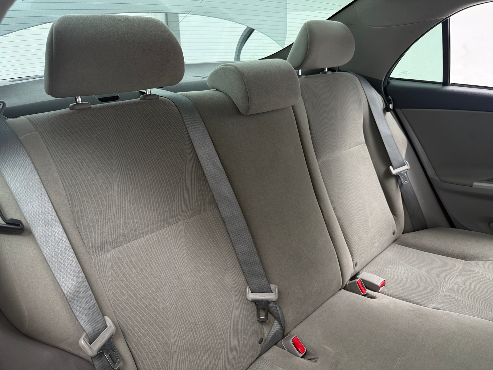 Thumbnail: 2013 Toyota Corolla - 6