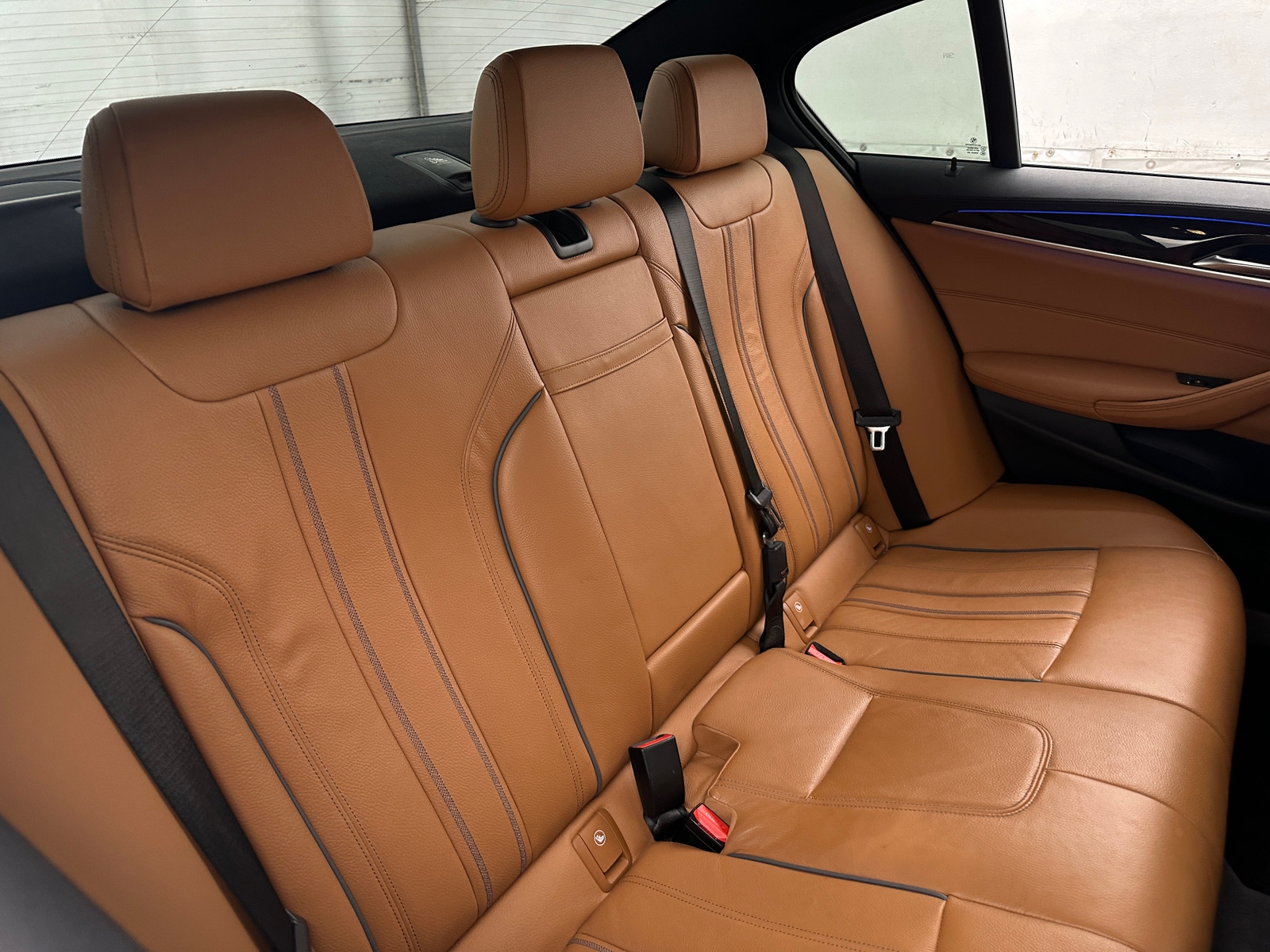 Thumbnail: 2018 BMW 5 Series - 5