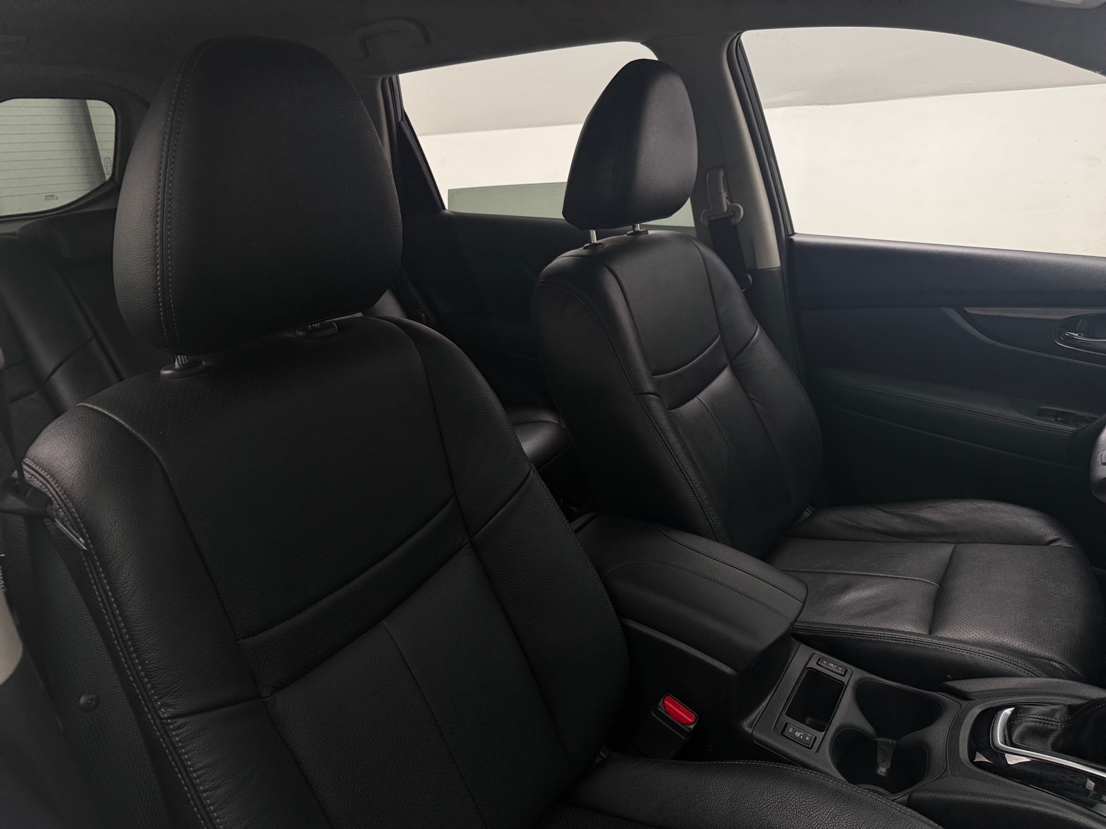 Thumbnail: 2018 Nissan Rogue - 2
