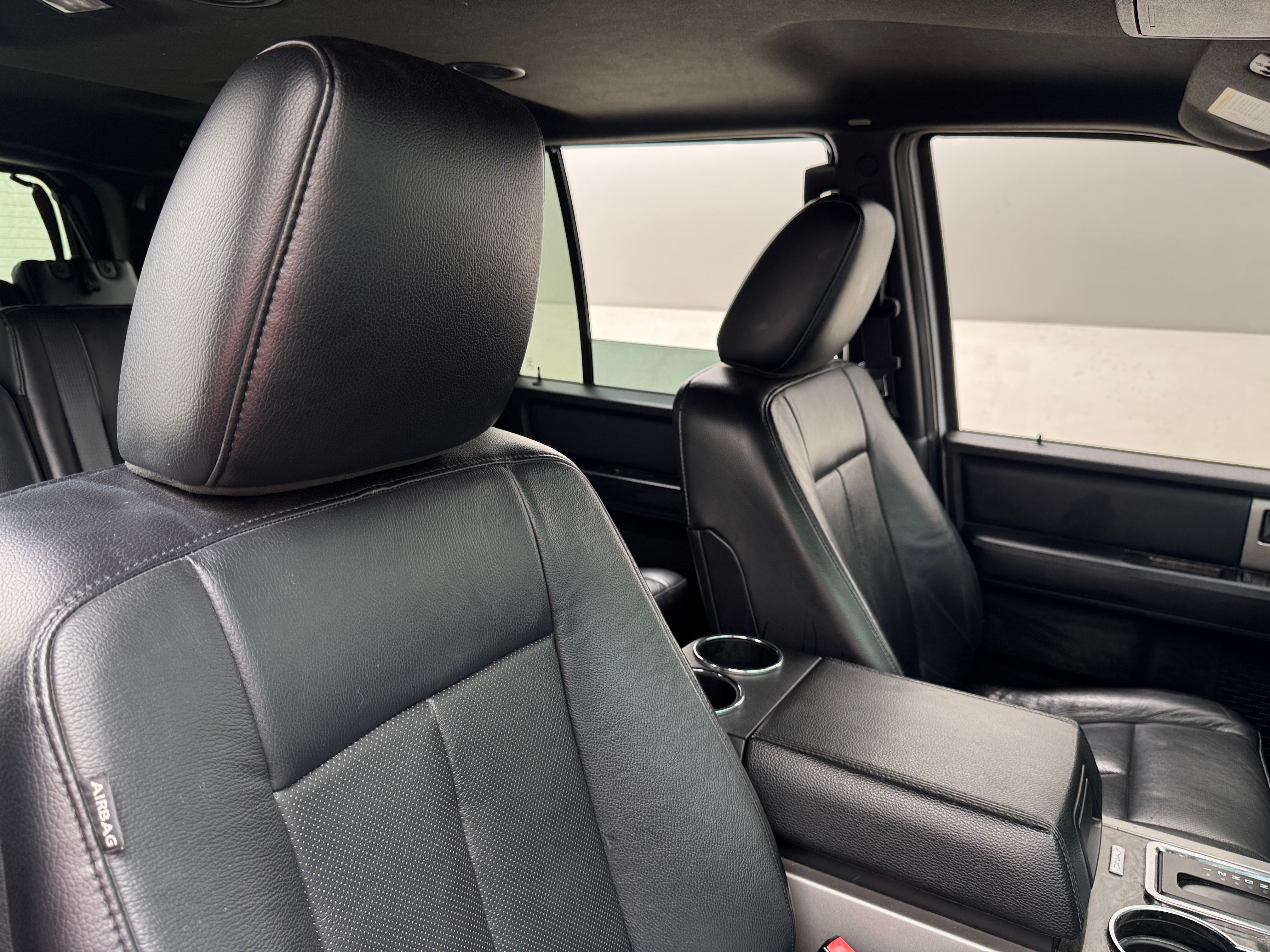 2017 Ford Expedition Limited - Photo 3