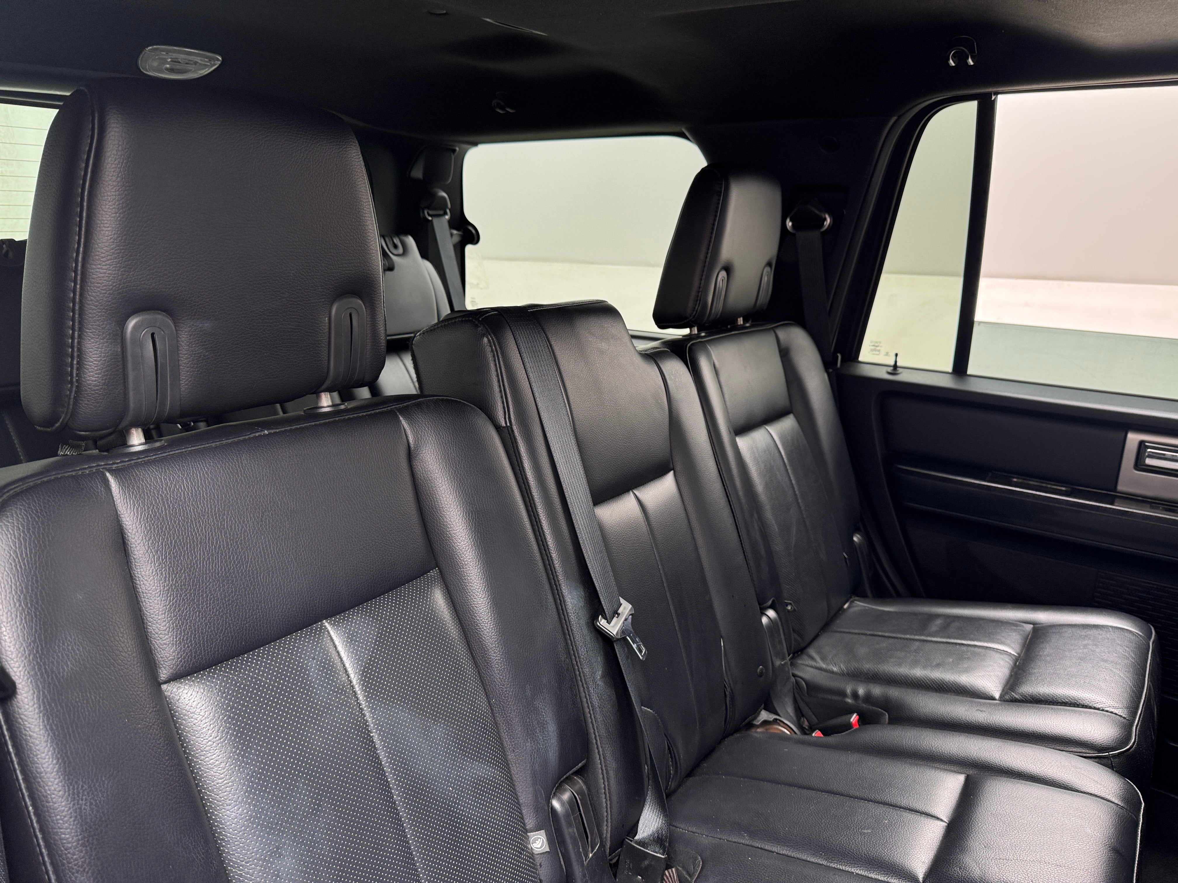 2017 Ford Expedition Limited - Photo 4