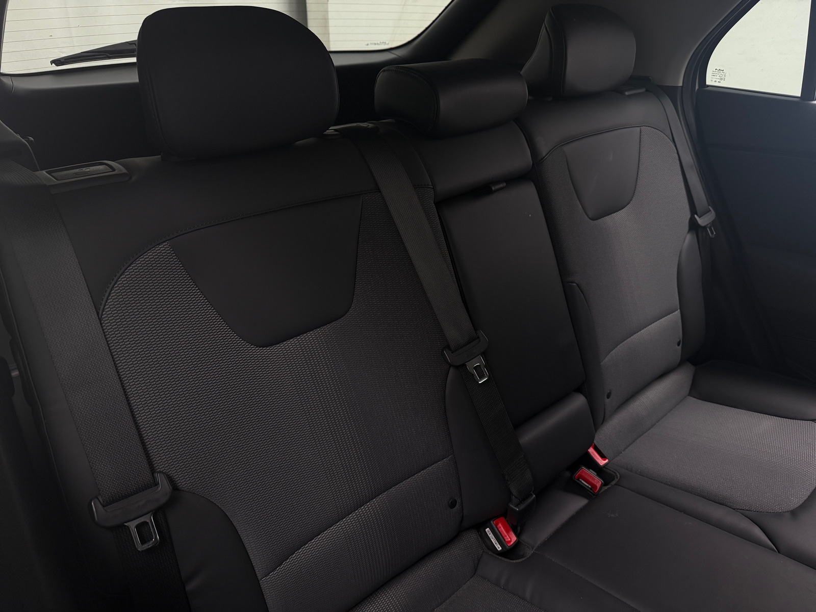 Thumbnail: 2023 Kia Niro - 6