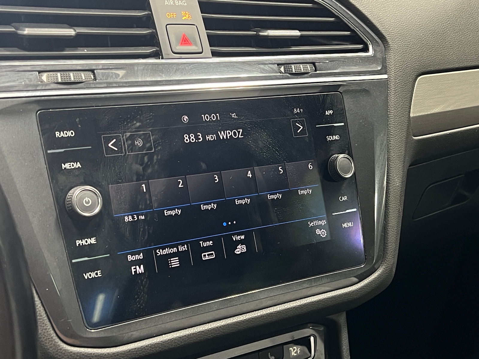 Thumbnail: 2020 Volkswagen Tiguan - 3