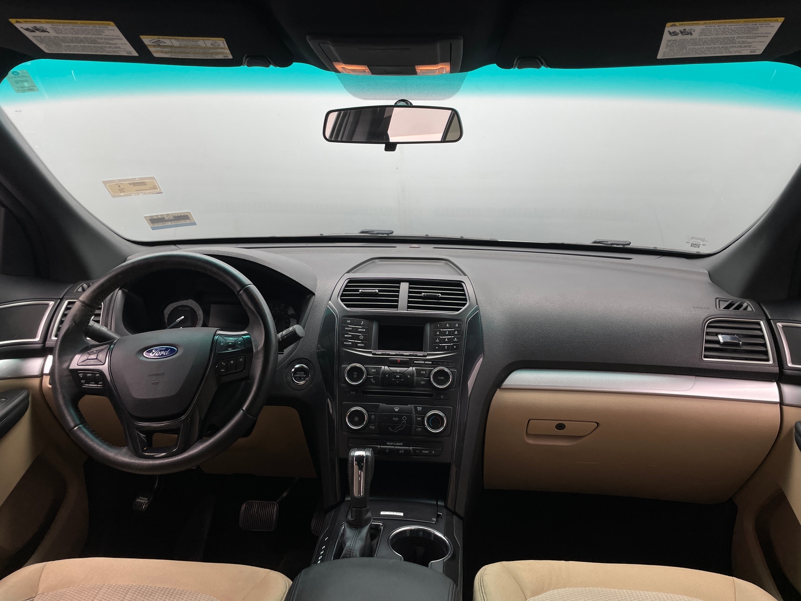 Thumbnail: 2016 Ford Explorer - 3