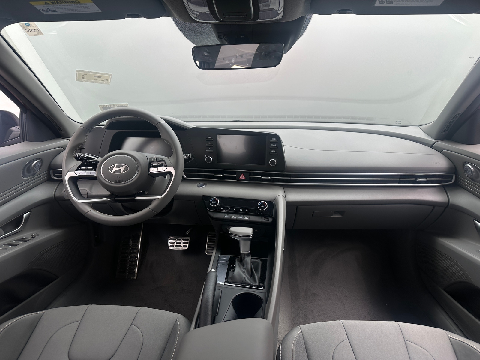Thumbnail: 2025 Hyundai Elantra - 3