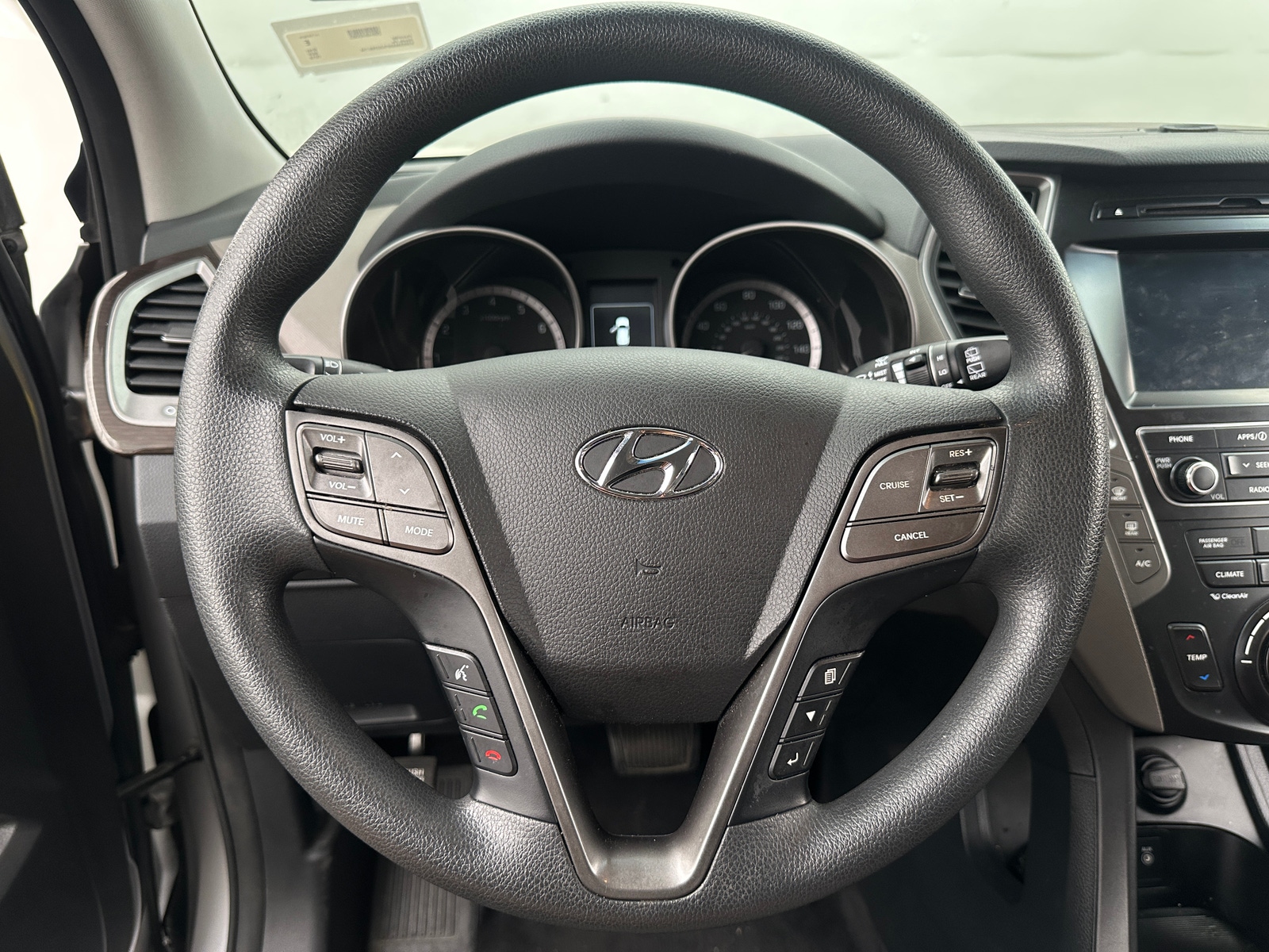 Thumbnail: 2018 Hyundai Santa Fe - 5