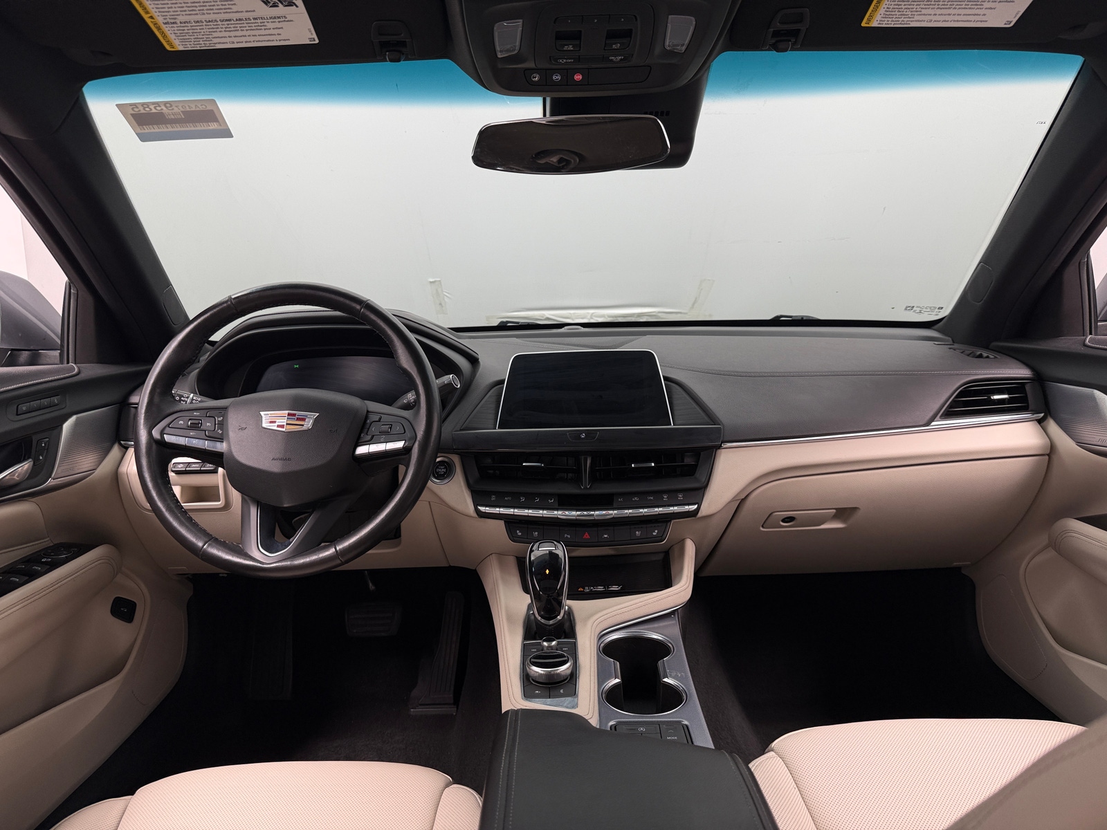 Thumbnail: 2022 Cadillac CT4 - 2