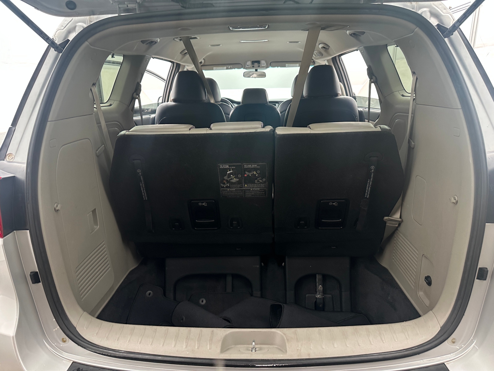 Thumbnail: 2019 Kia Sedona - 6