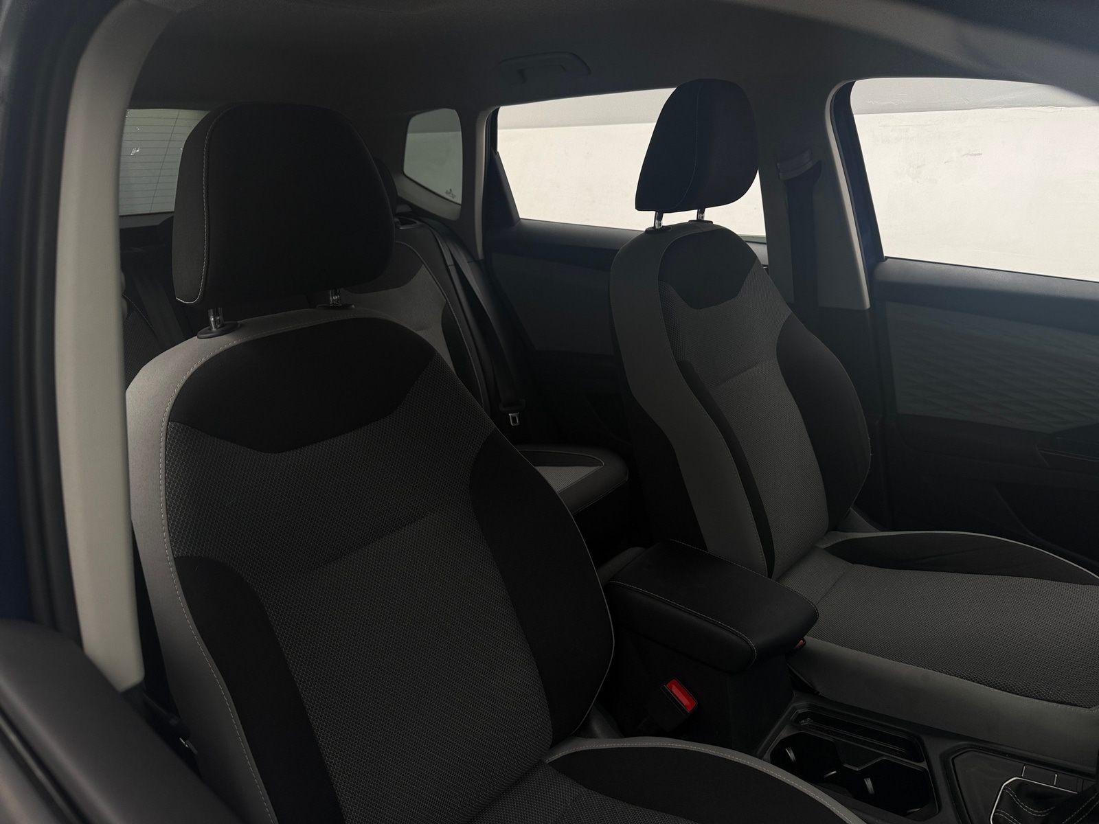 Thumbnail: 2022 Volkswagen Taos - 2