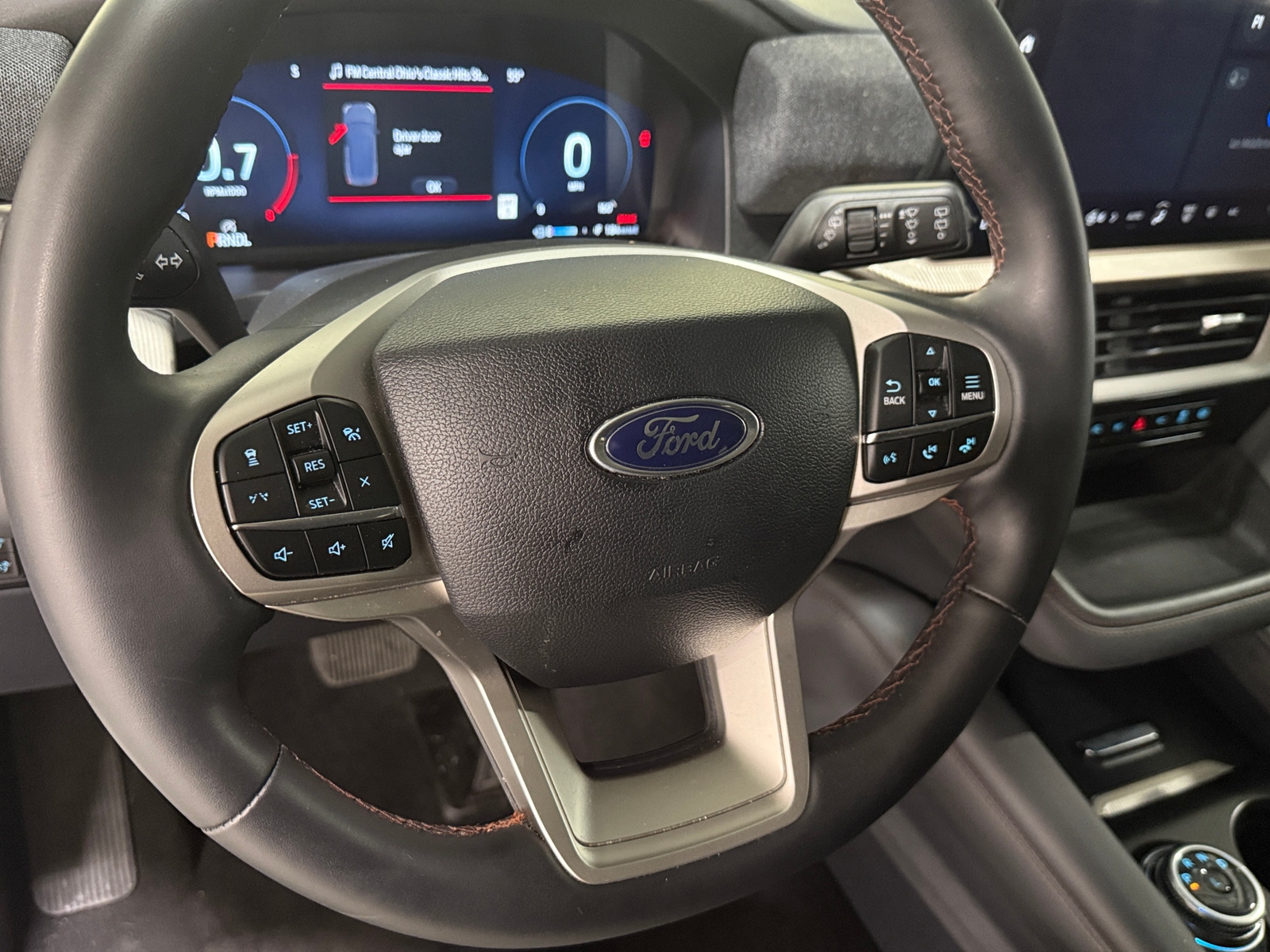 Thumbnail: 2025 Ford Explorer - 5
