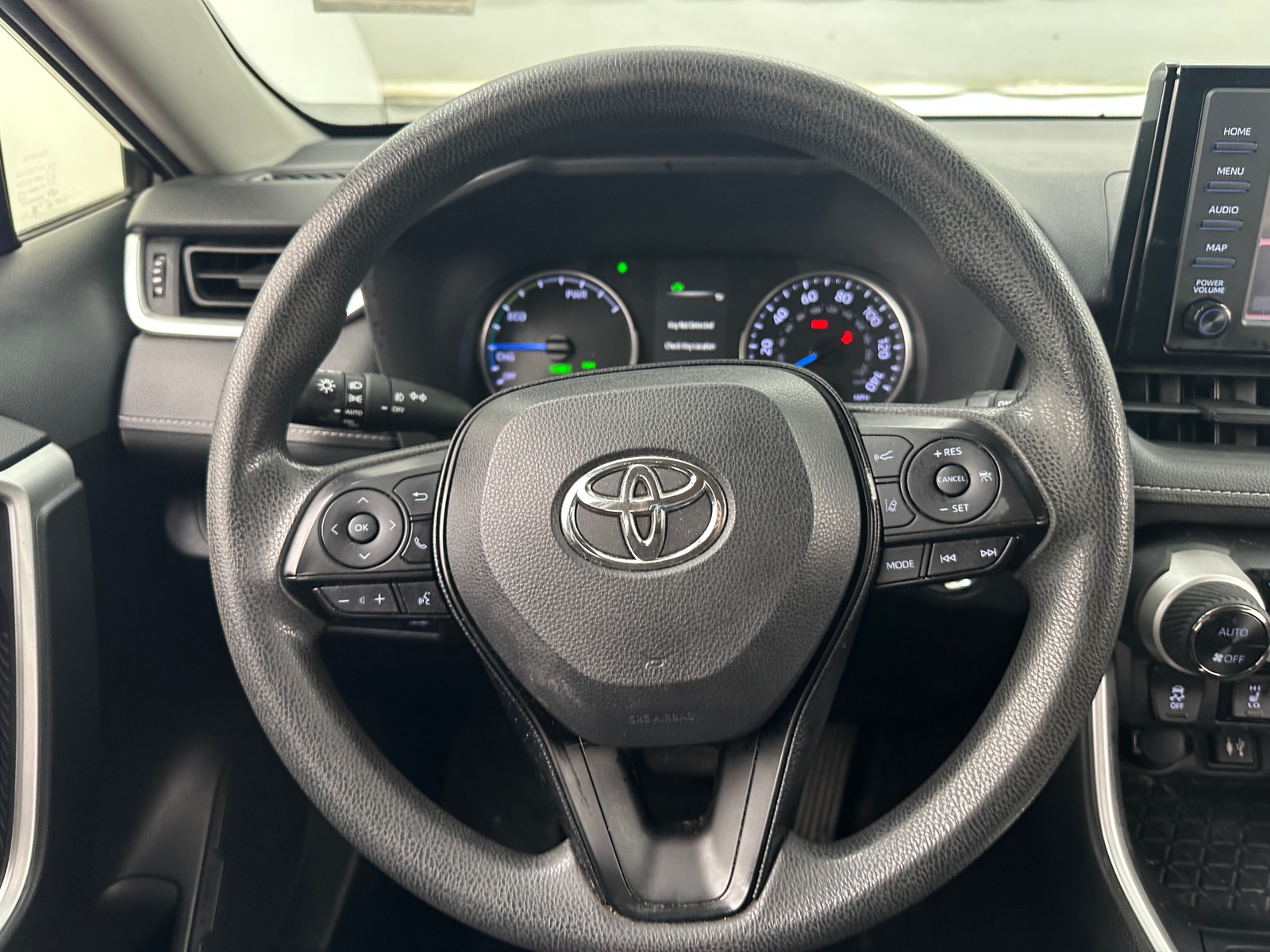 Thumbnail: 2019 Toyota RAV4 - 5