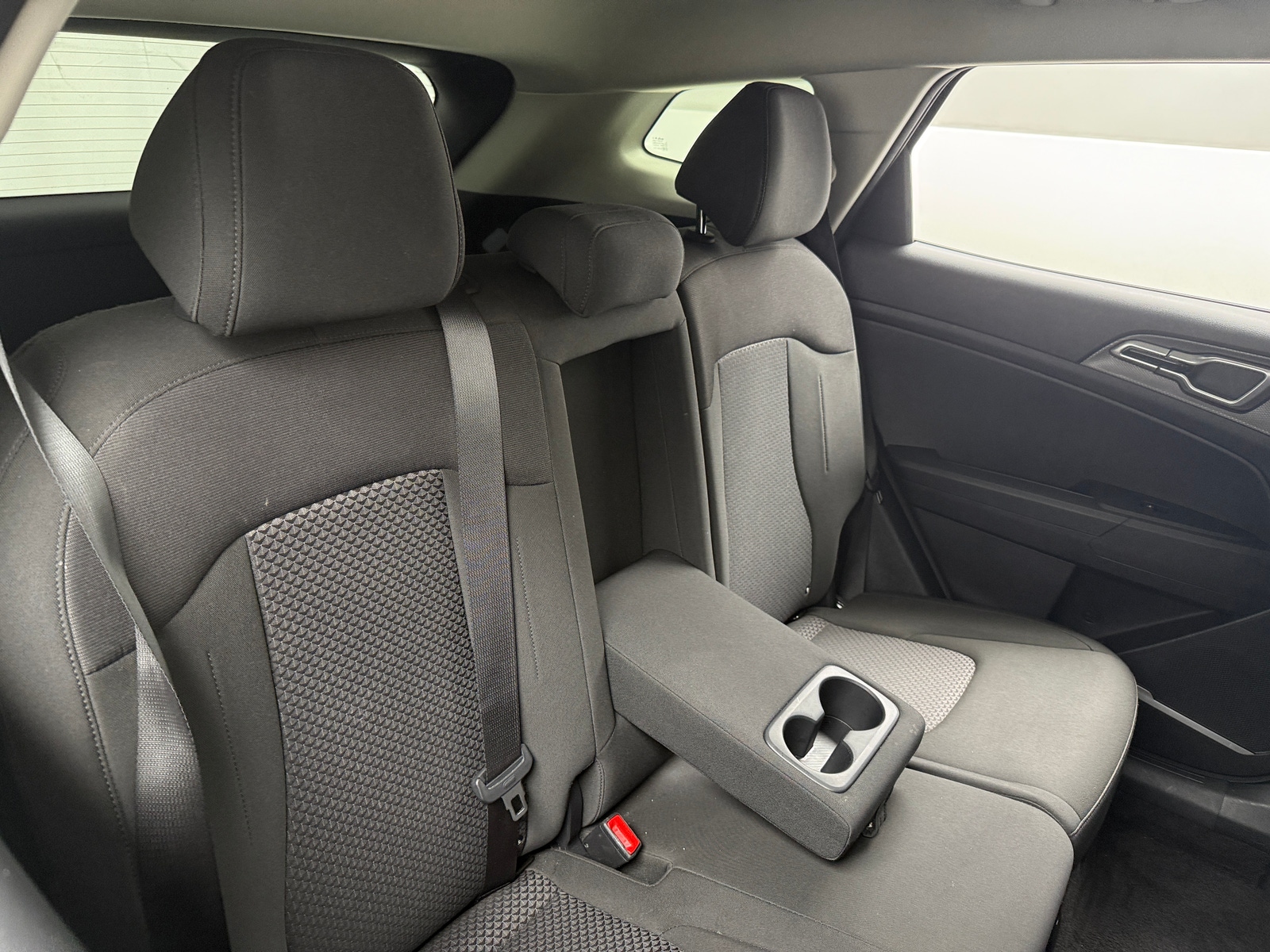 Thumbnail: 2025 Kia Sportage - 6