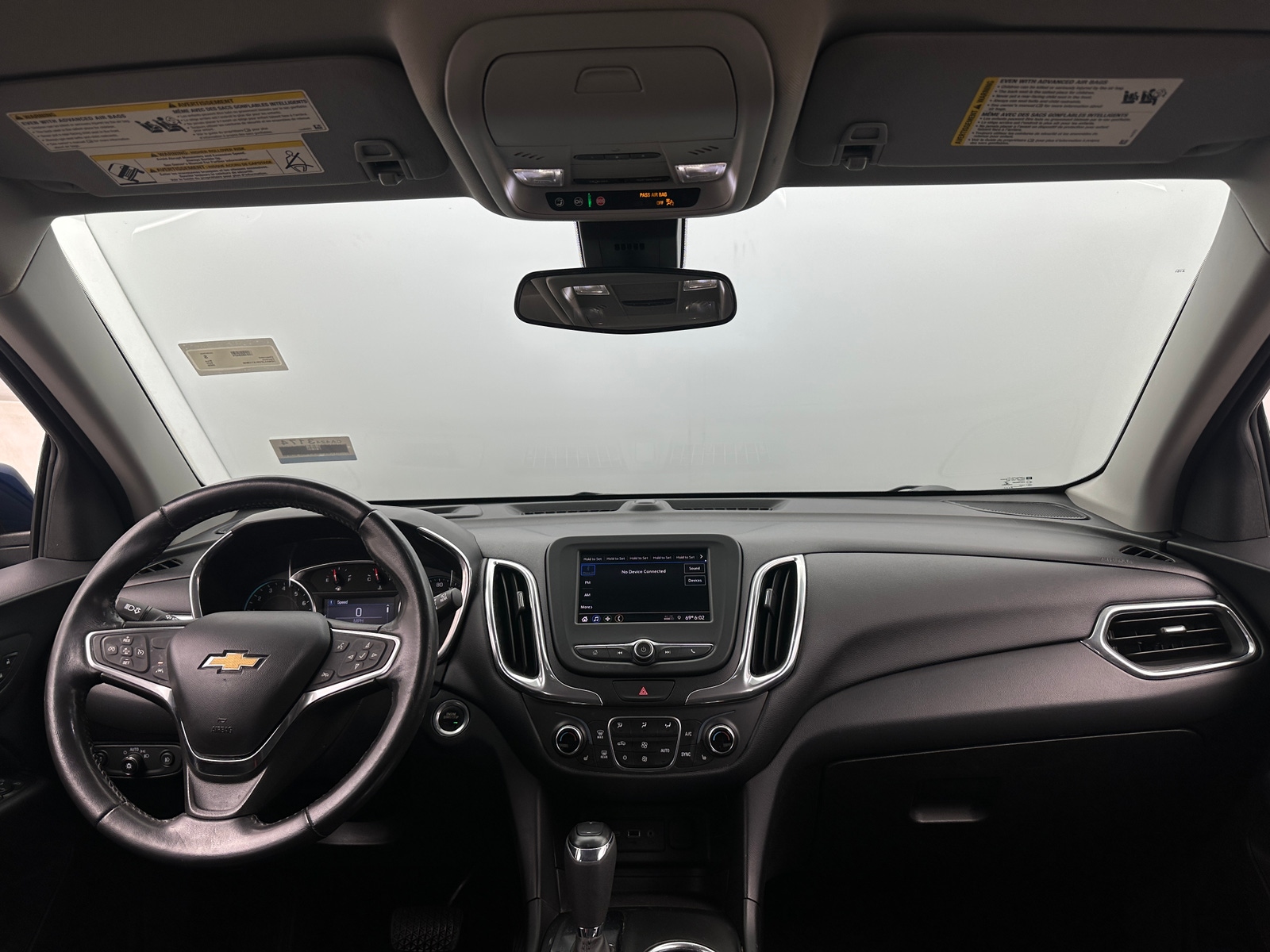 Thumbnail: 2020 Chevrolet Equinox - 3
