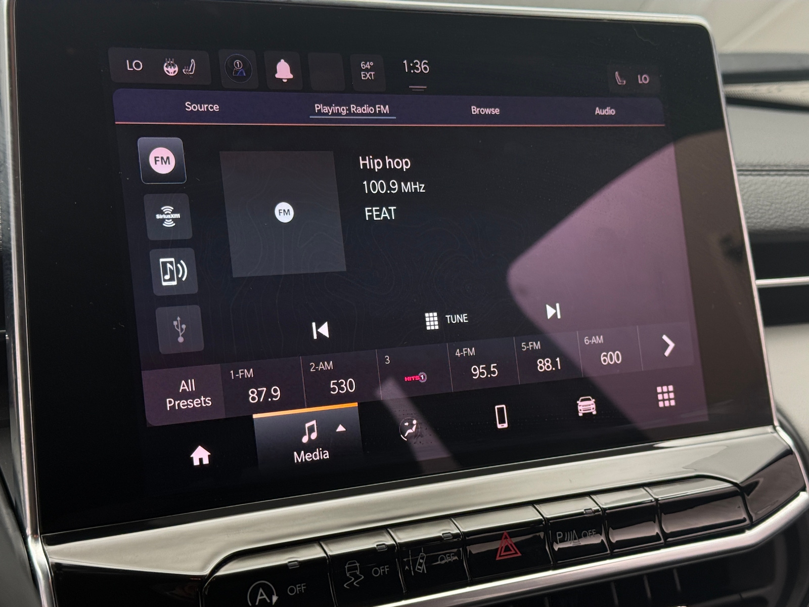 Thumbnail: 2023 Jeep Compass - 3