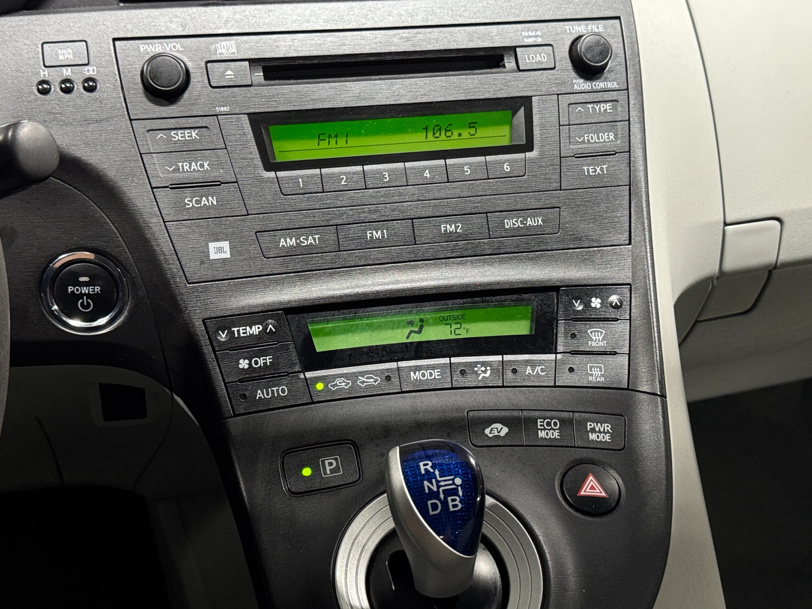 Thumbnail: 2011 Toyota Prius - 4