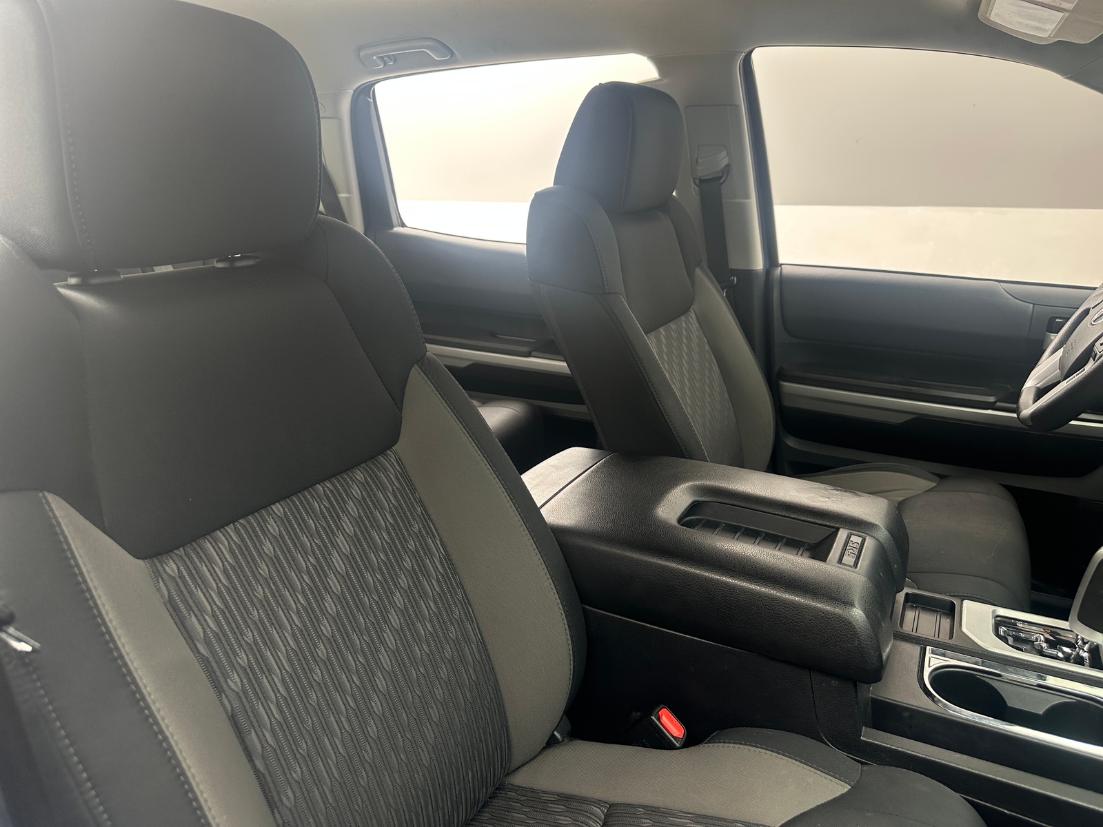 Thumbnail: 2019 Toyota Tundra - 2