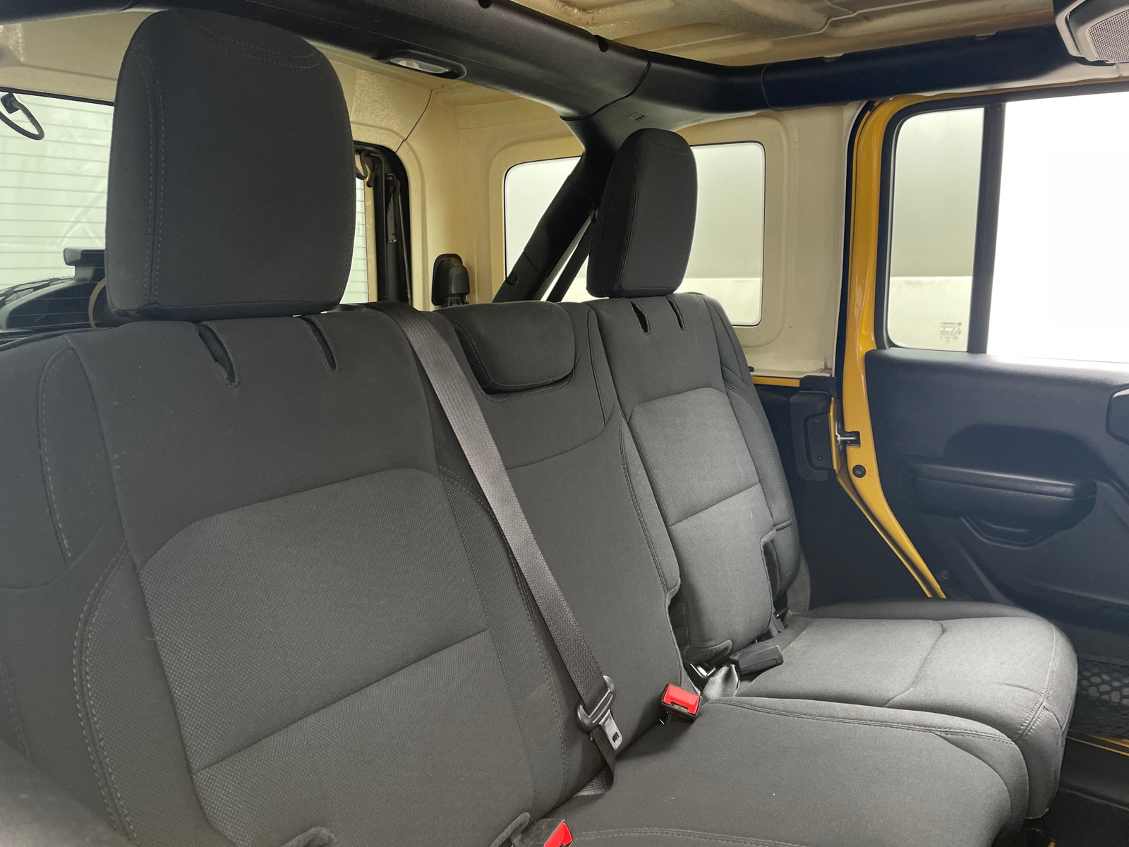 Thumbnail: 2021 Jeep Wrangler - 6