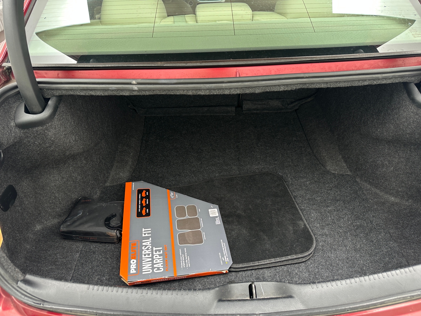 Thumbnail: 2014 Chrysler 300 - 6