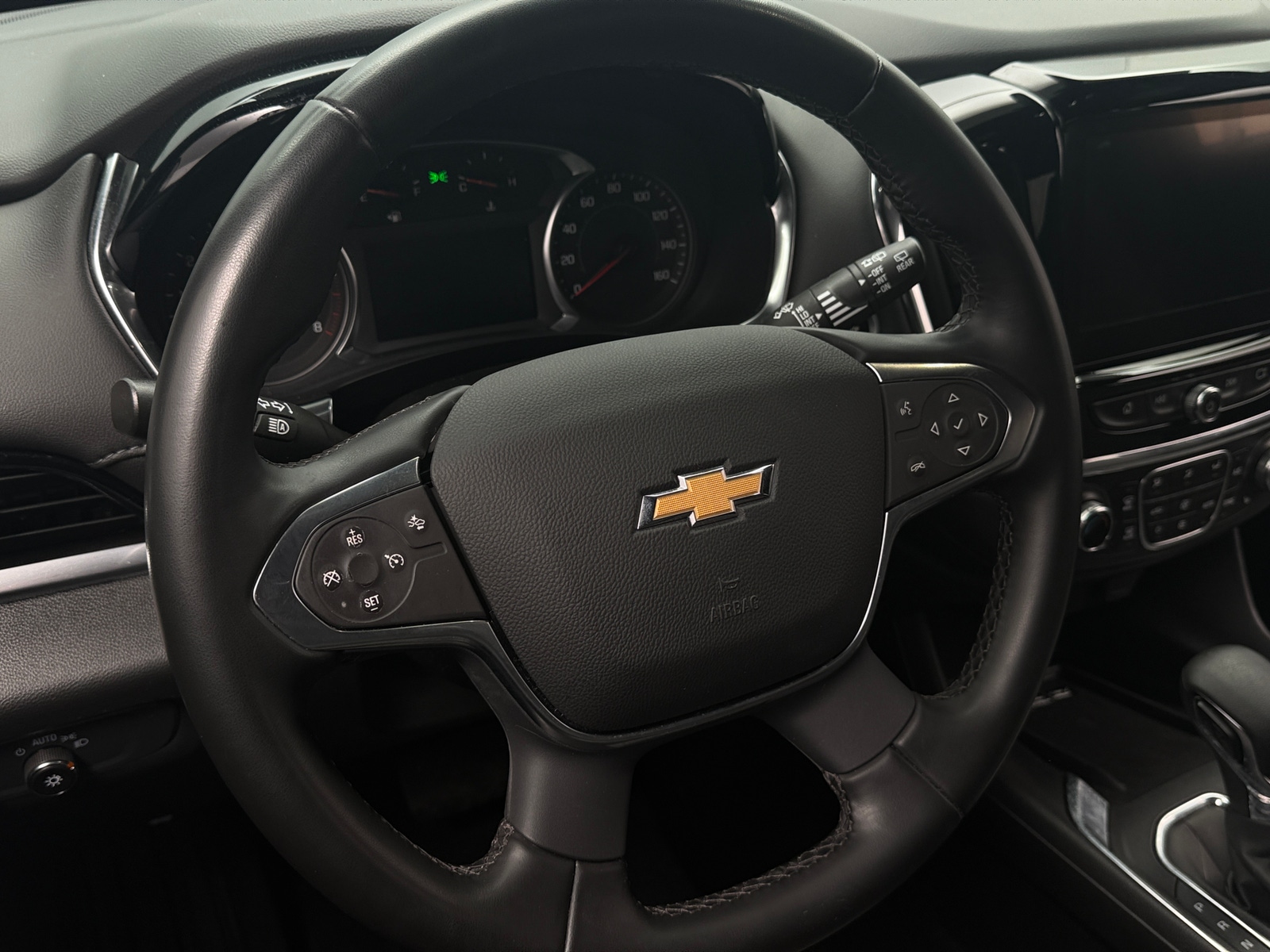 Thumbnail: 2023 Chevrolet Traverse - 5