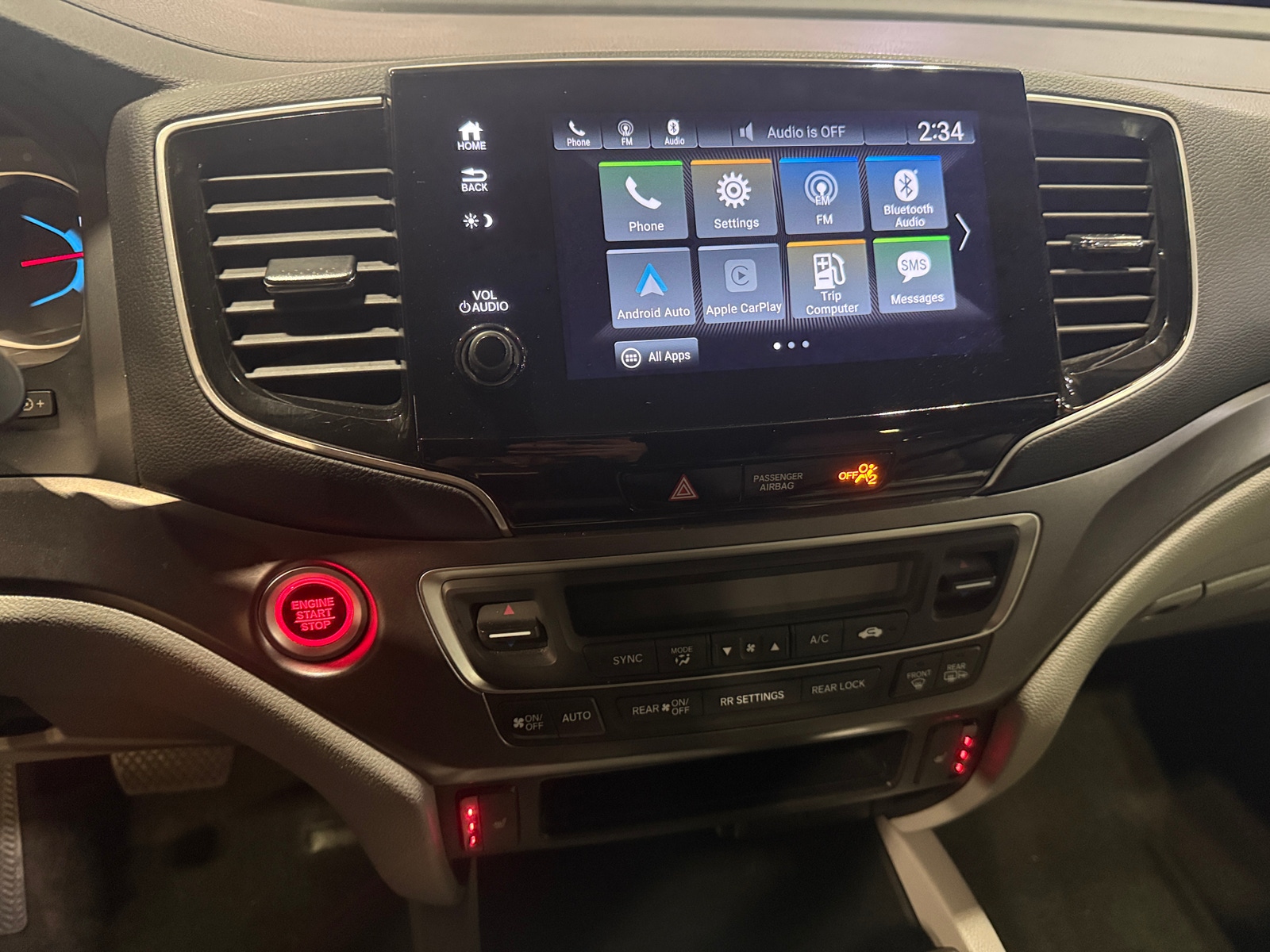 Thumbnail: 2019 Honda Pilot - 3