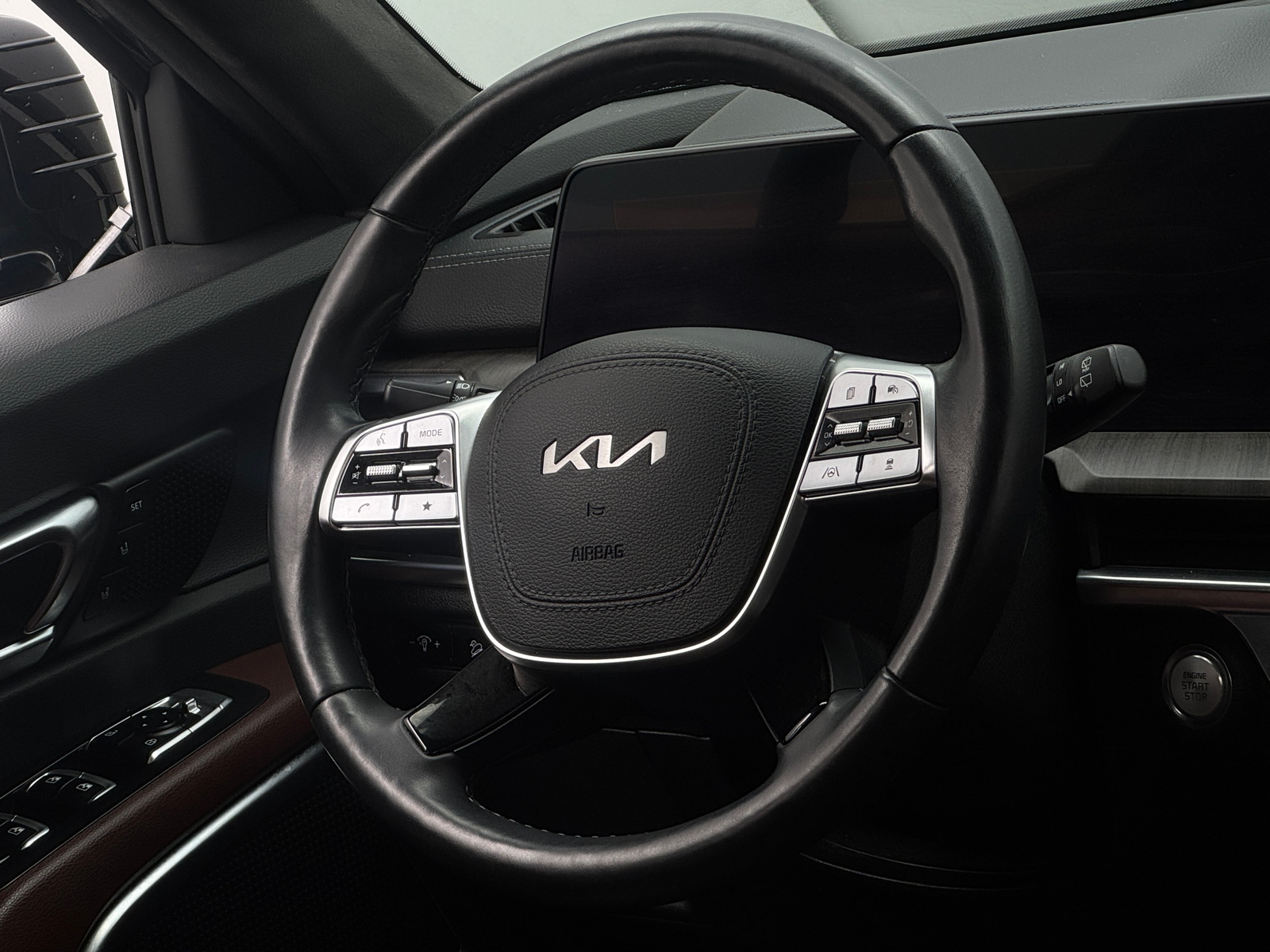 Thumbnail: 2024 Kia Telluride - 4