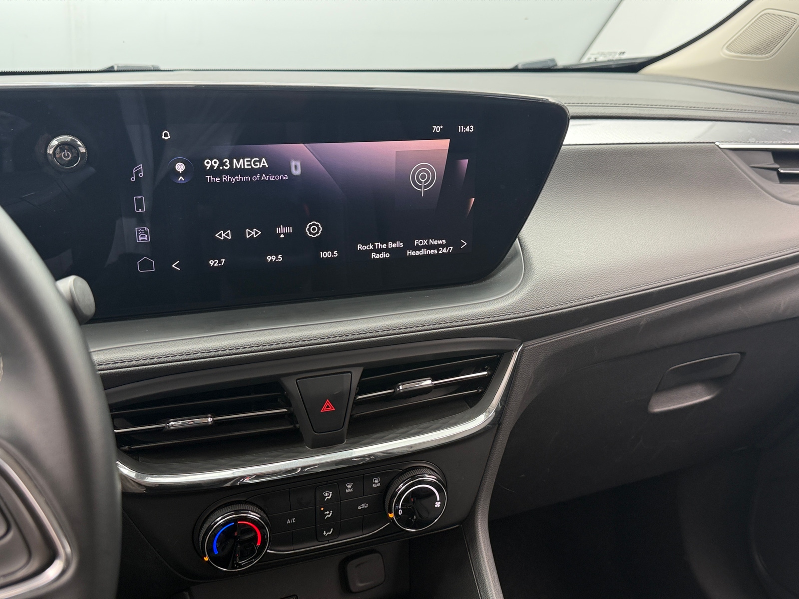Thumbnail: 2025 Buick Encore GX - 3