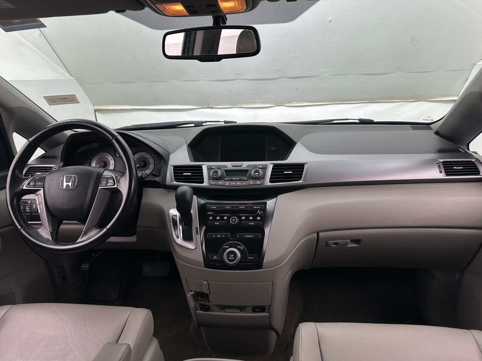 Thumbnail: 2013 Honda Odyssey - 2