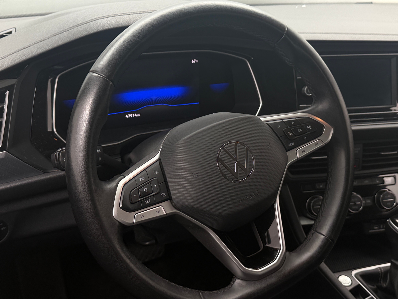 Thumbnail: 2024 Volkswagen Jetta - 4