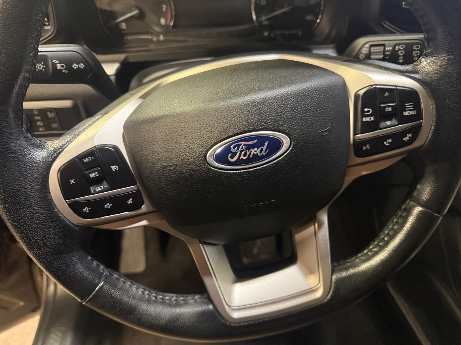 Thumbnail: 2021 Ford Explorer - 5