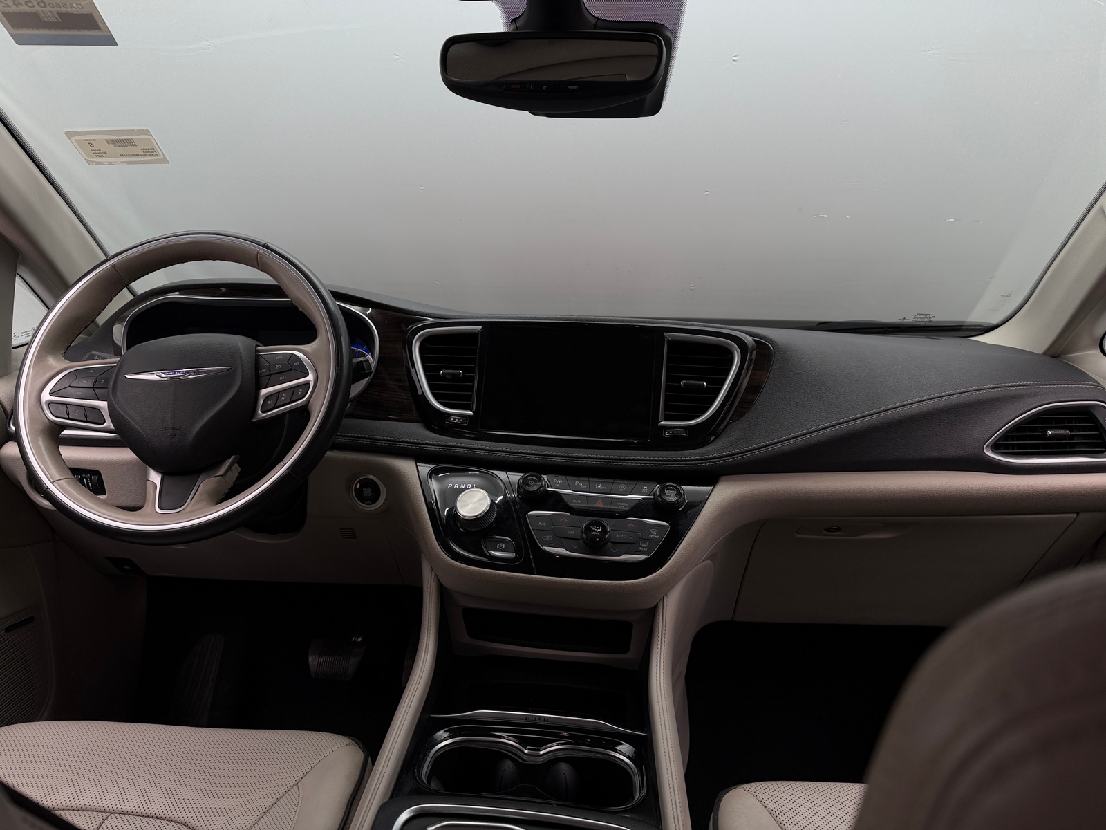 Thumbnail: 2021 Chrysler Pacifica - 2