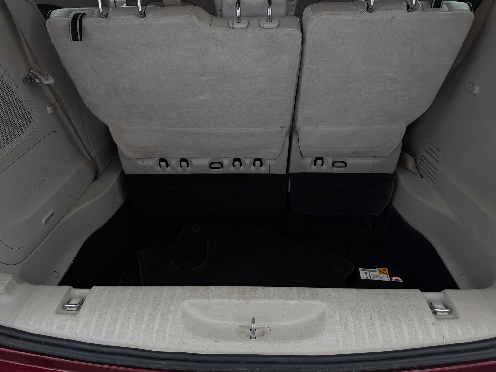 Thumbnail: 2021 Chrysler Pacifica - 6