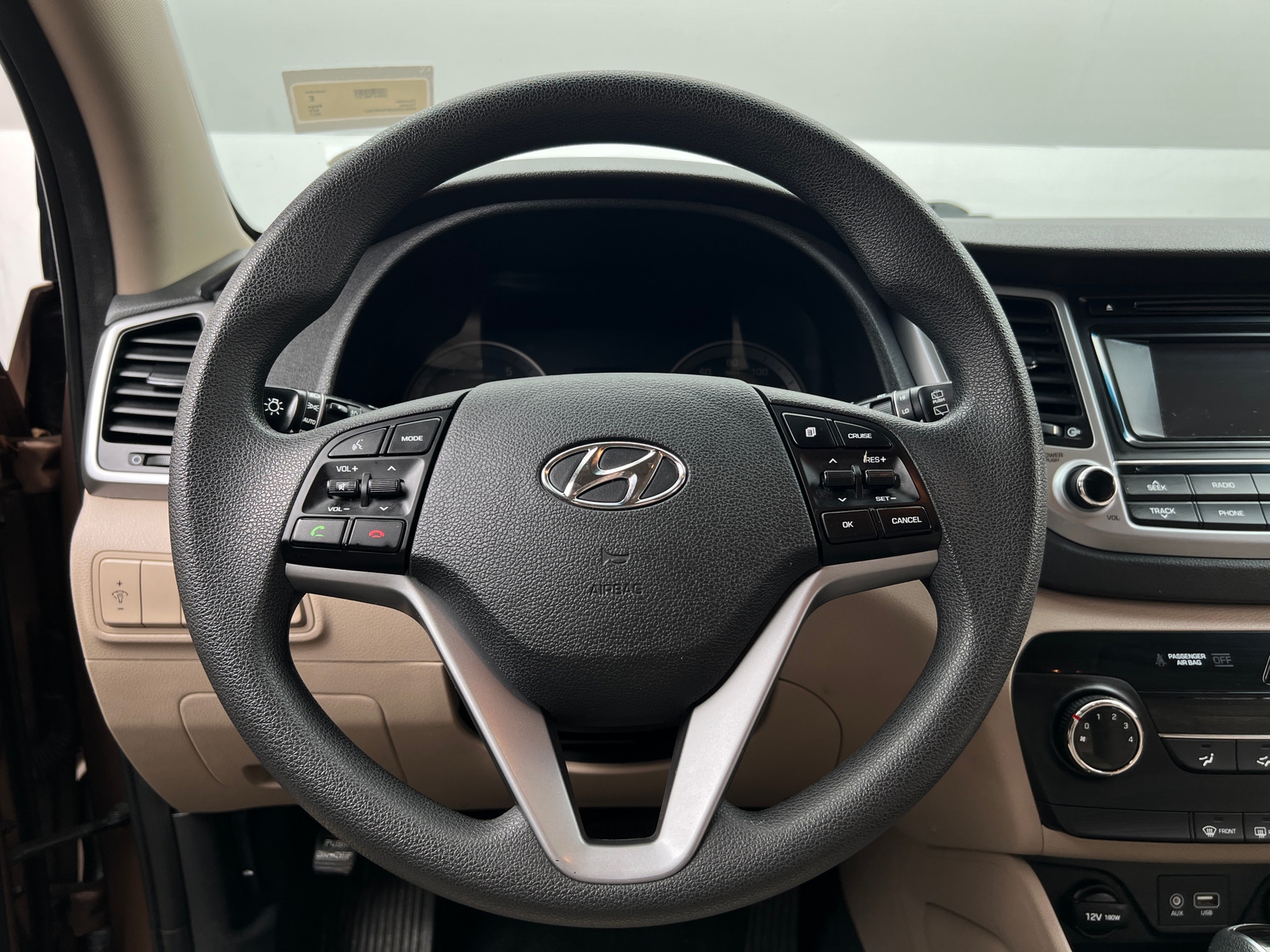 Thumbnail: 2017 Hyundai Tucson - 5