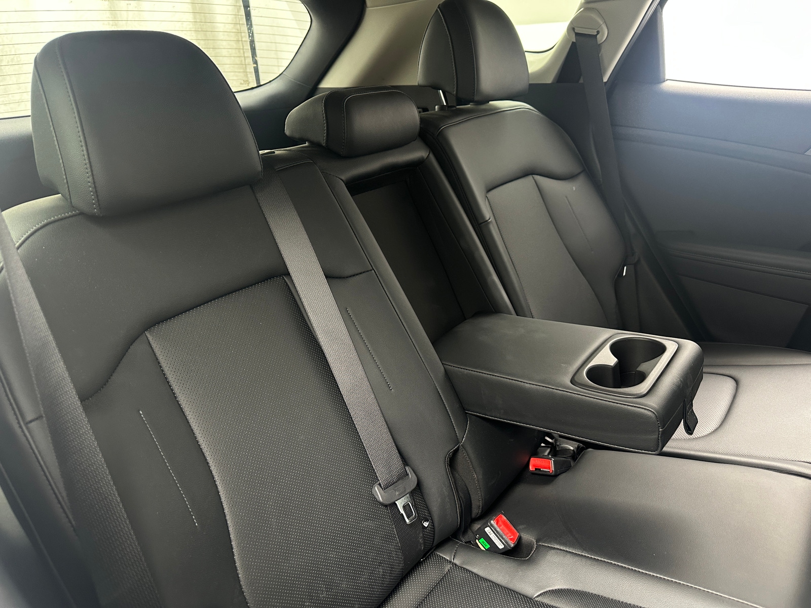 Thumbnail: 2023 Kia Sportage - 5