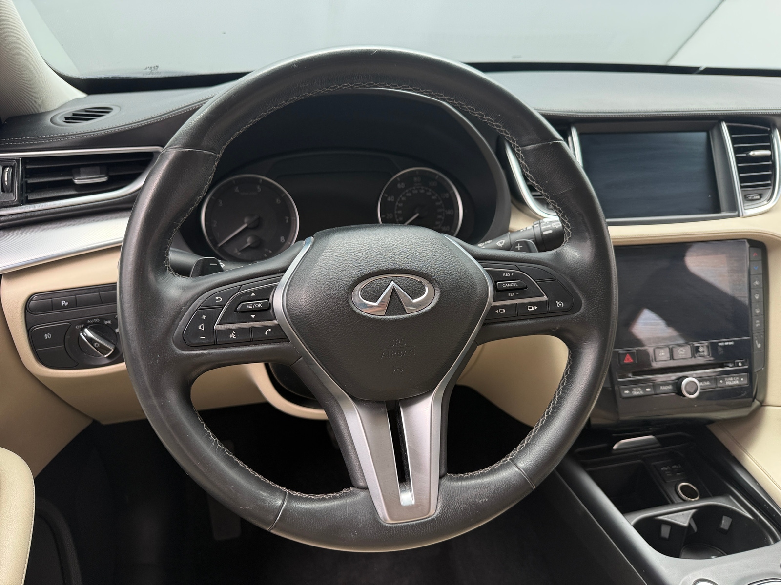 Thumbnail: 2020 INFINITI QX50 - 4