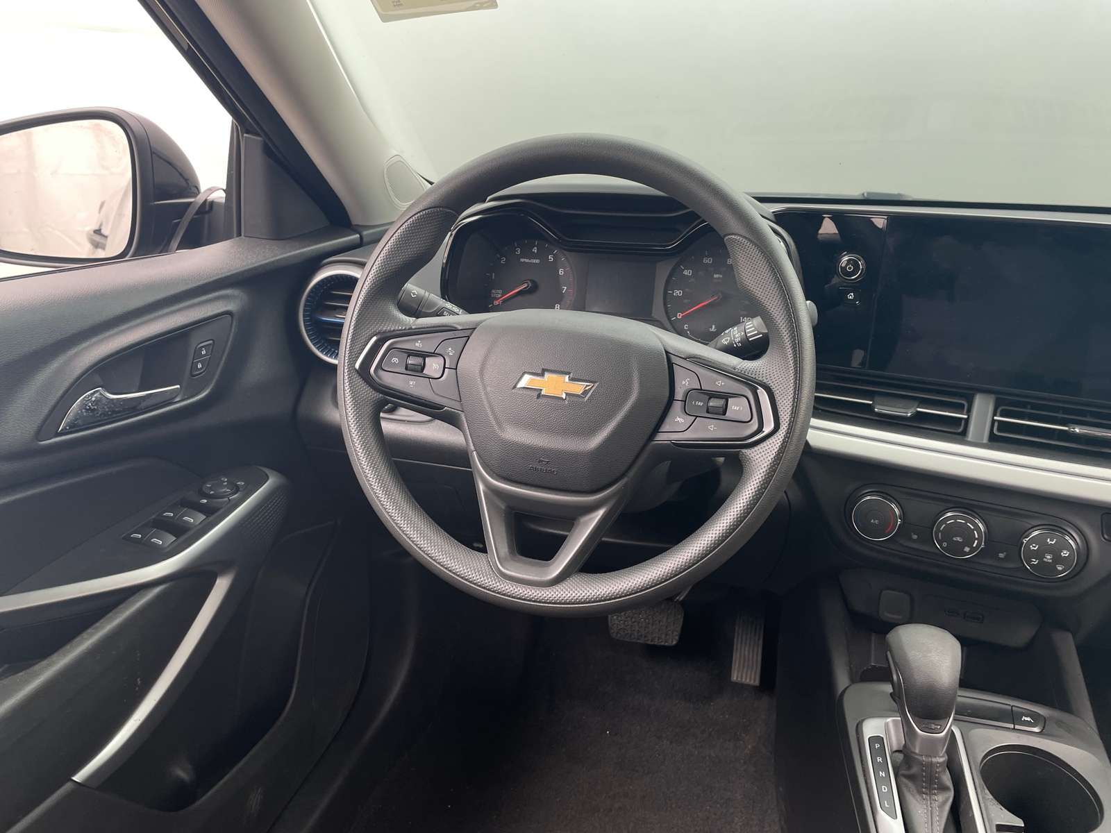 Thumbnail: 2024 Chevrolet Trax - 5