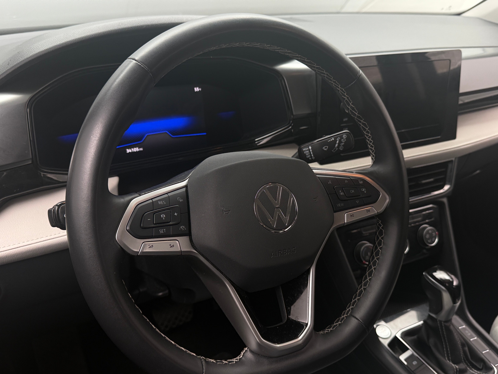 Thumbnail: 2025 Volkswagen Taos - 5