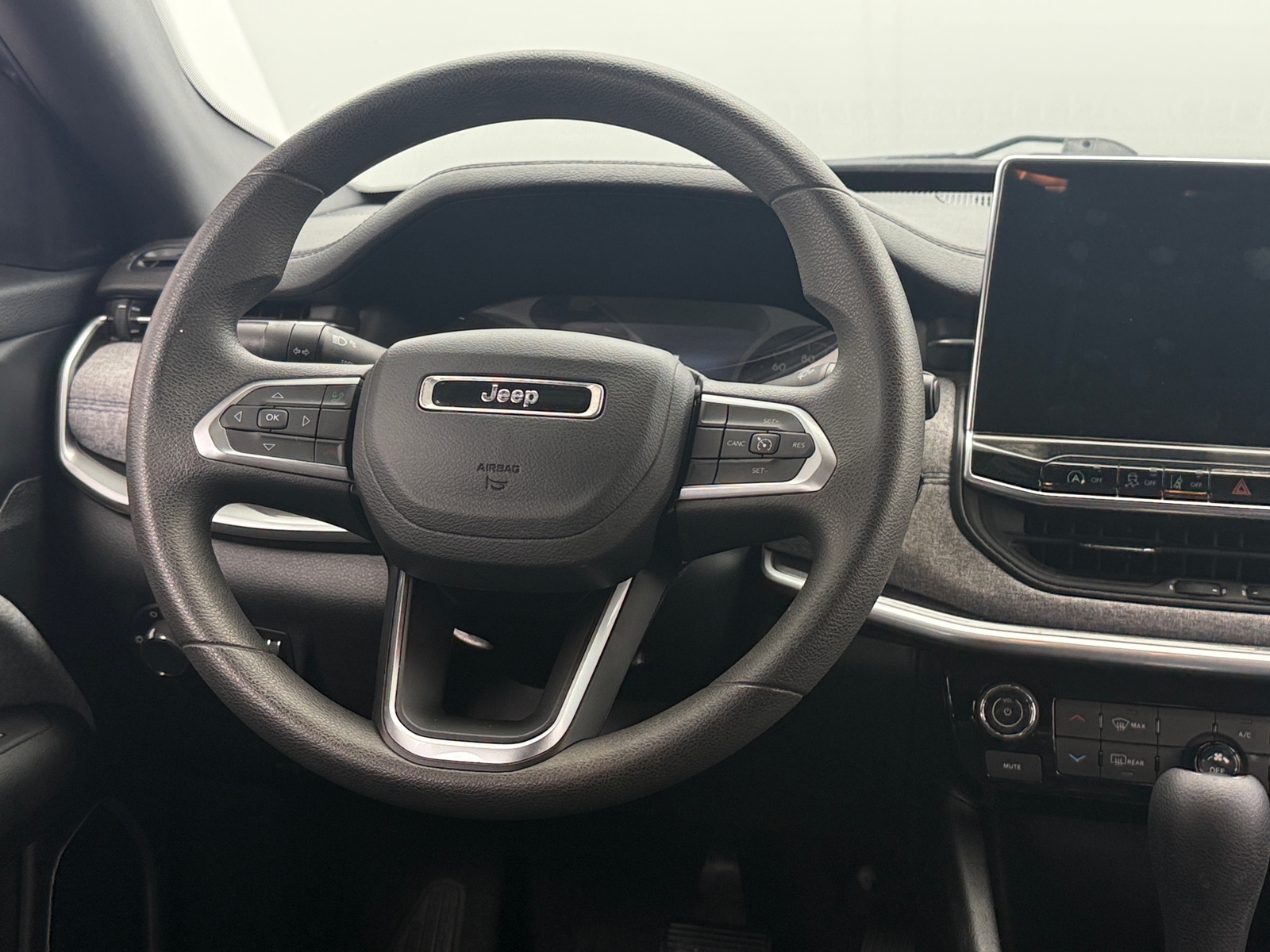 Thumbnail: 2024 Jeep Compass - 5