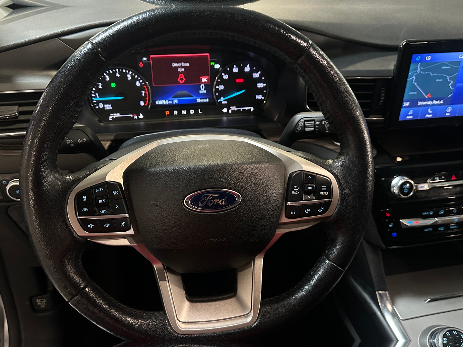 Thumbnail: 2022 Ford Explorer - 4