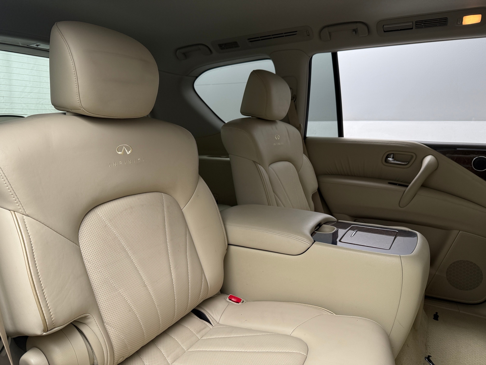 Thumbnail: 2013 INFINITI QX56 - 5