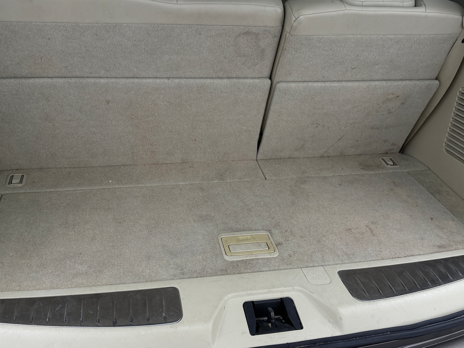 Thumbnail: 2013 INFINITI QX56 - 6