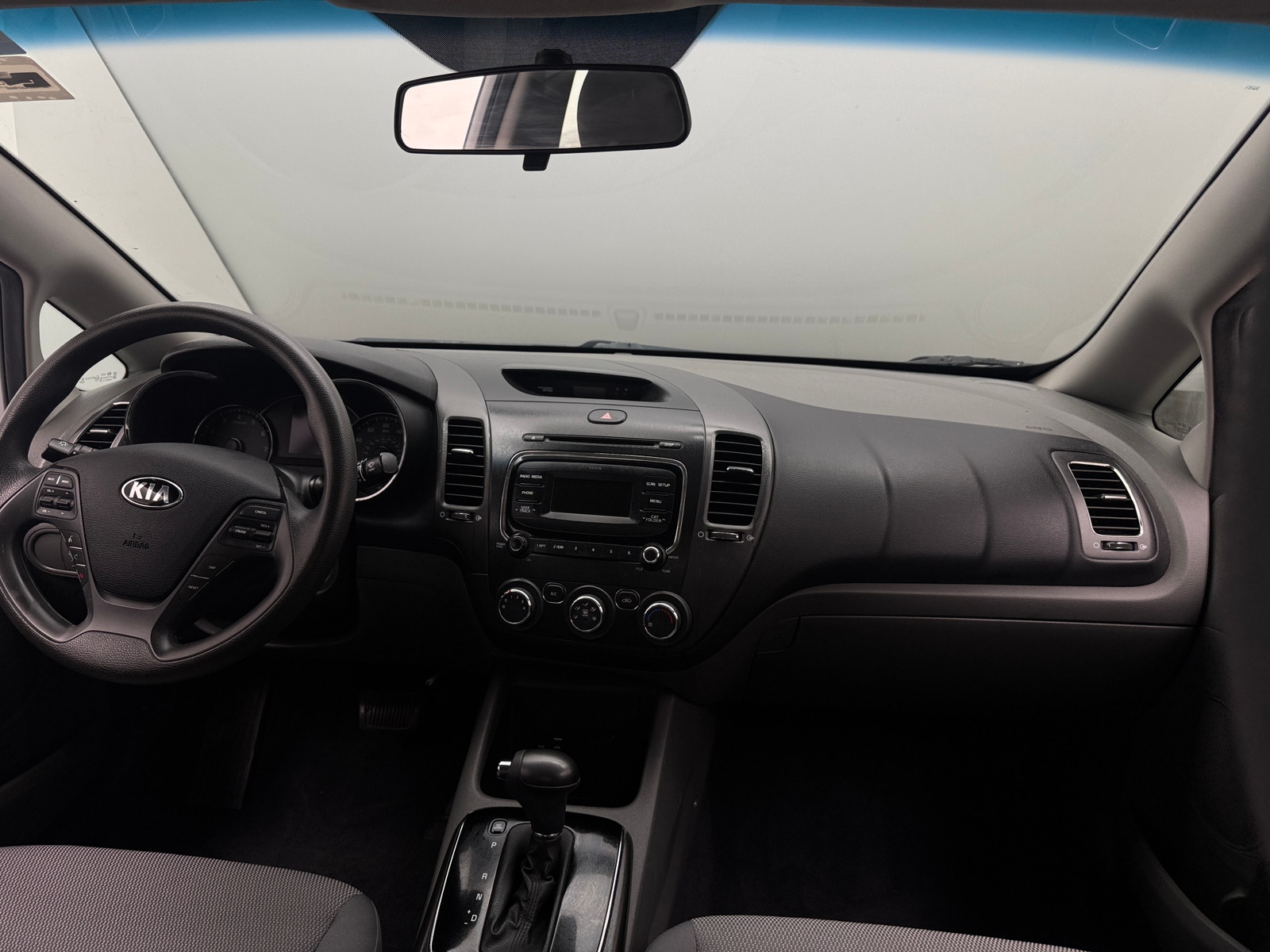 Thumbnail: 2018 Kia Forte - 3