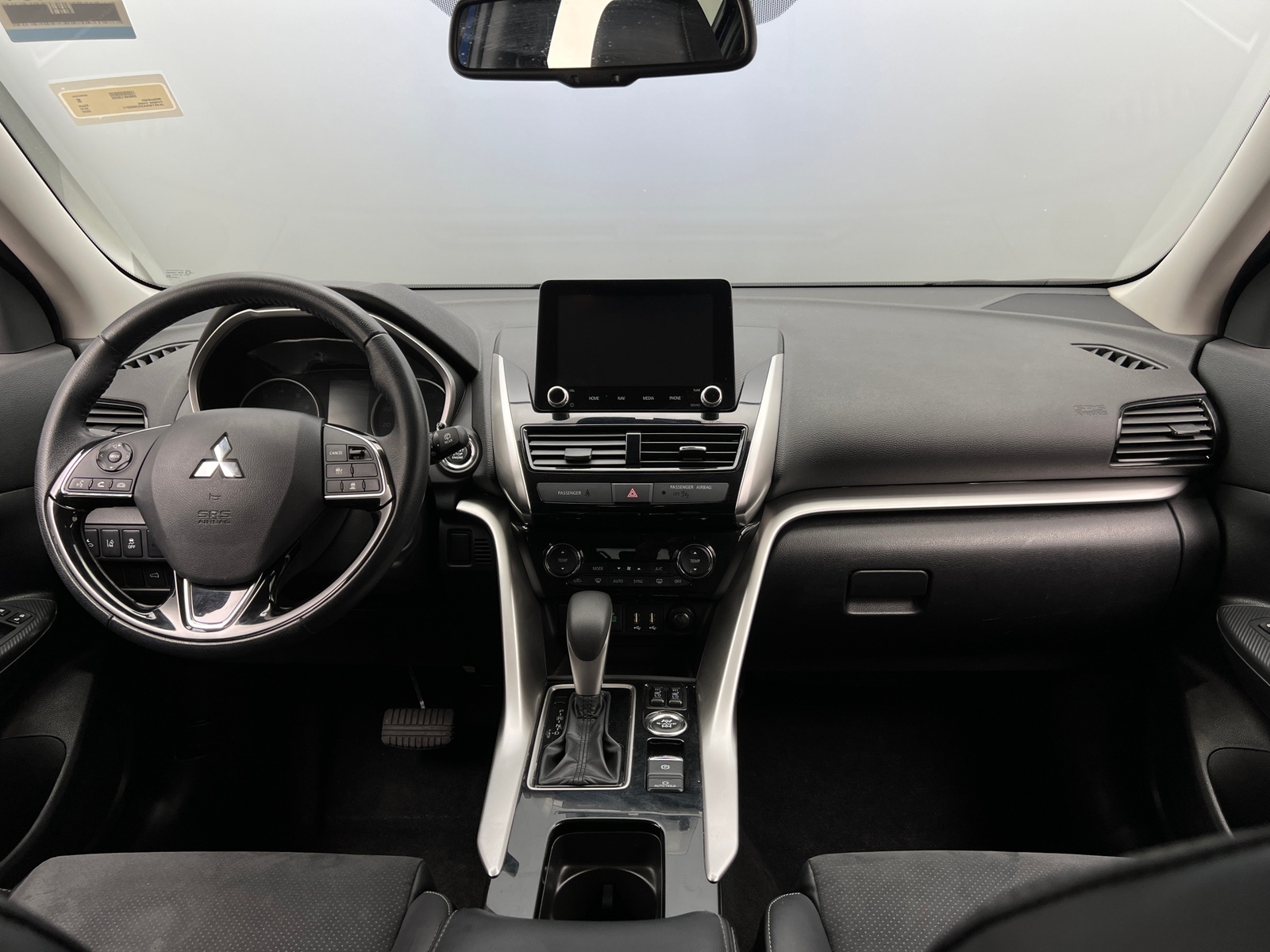 Thumbnail: 2025 Mitsubishi Eclipse Cross - 2