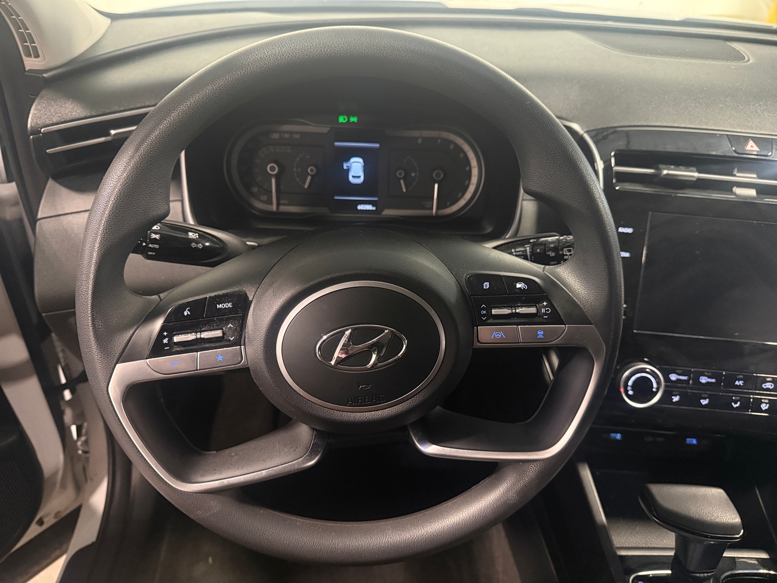 Thumbnail: 2022 Hyundai Tucson - 5