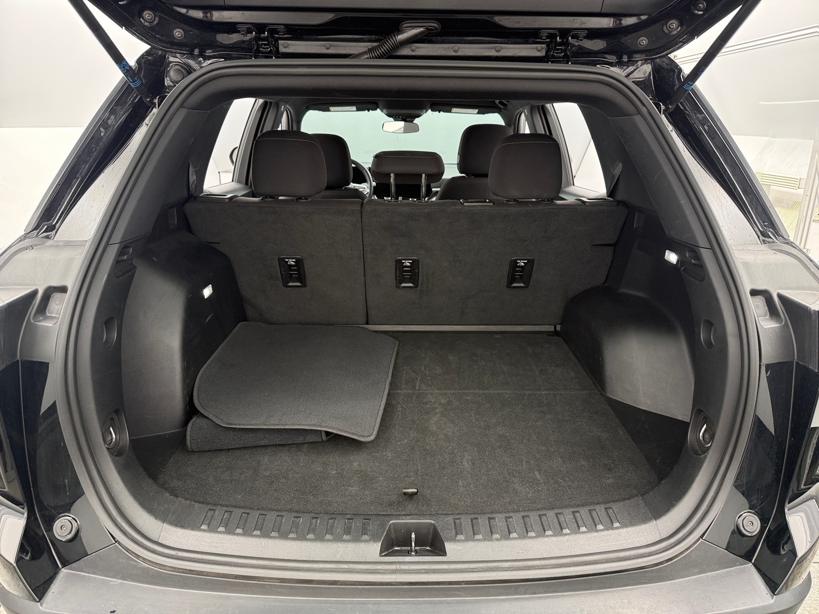Thumbnail: 2025 Chevrolet Equinox - 7